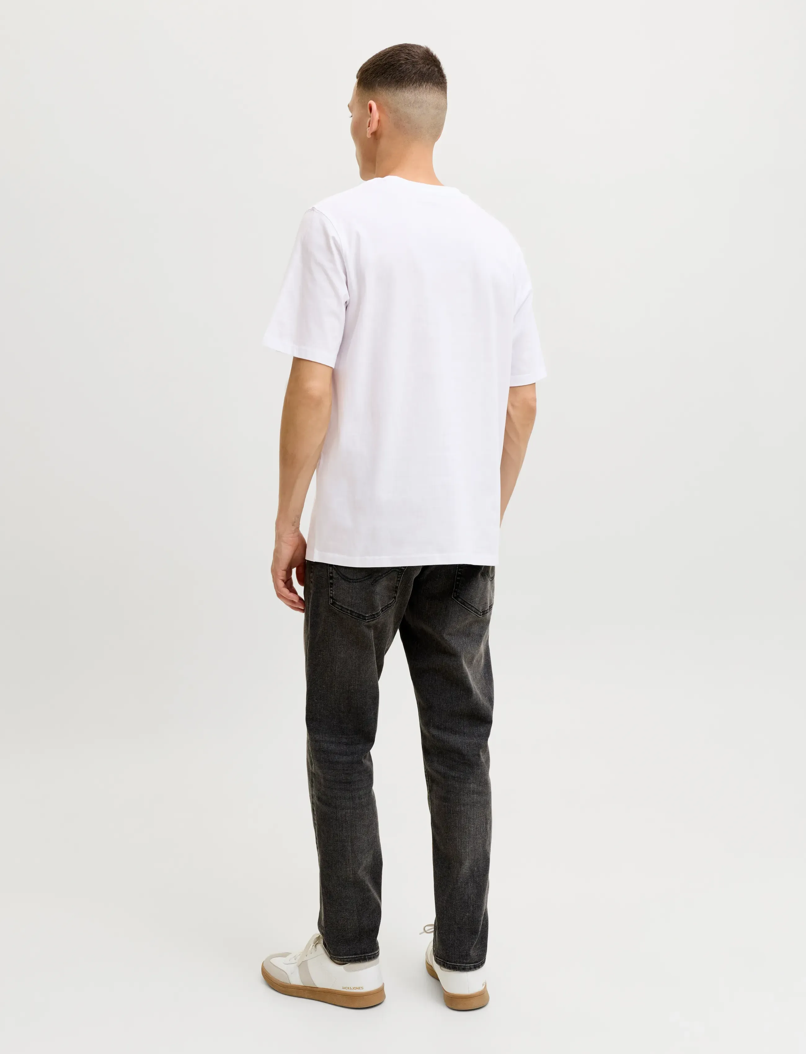 Jack & Jones - JJECORP LOGO TEE SS O-NECK NOOS - kortärmade t-shirts - white - 3
