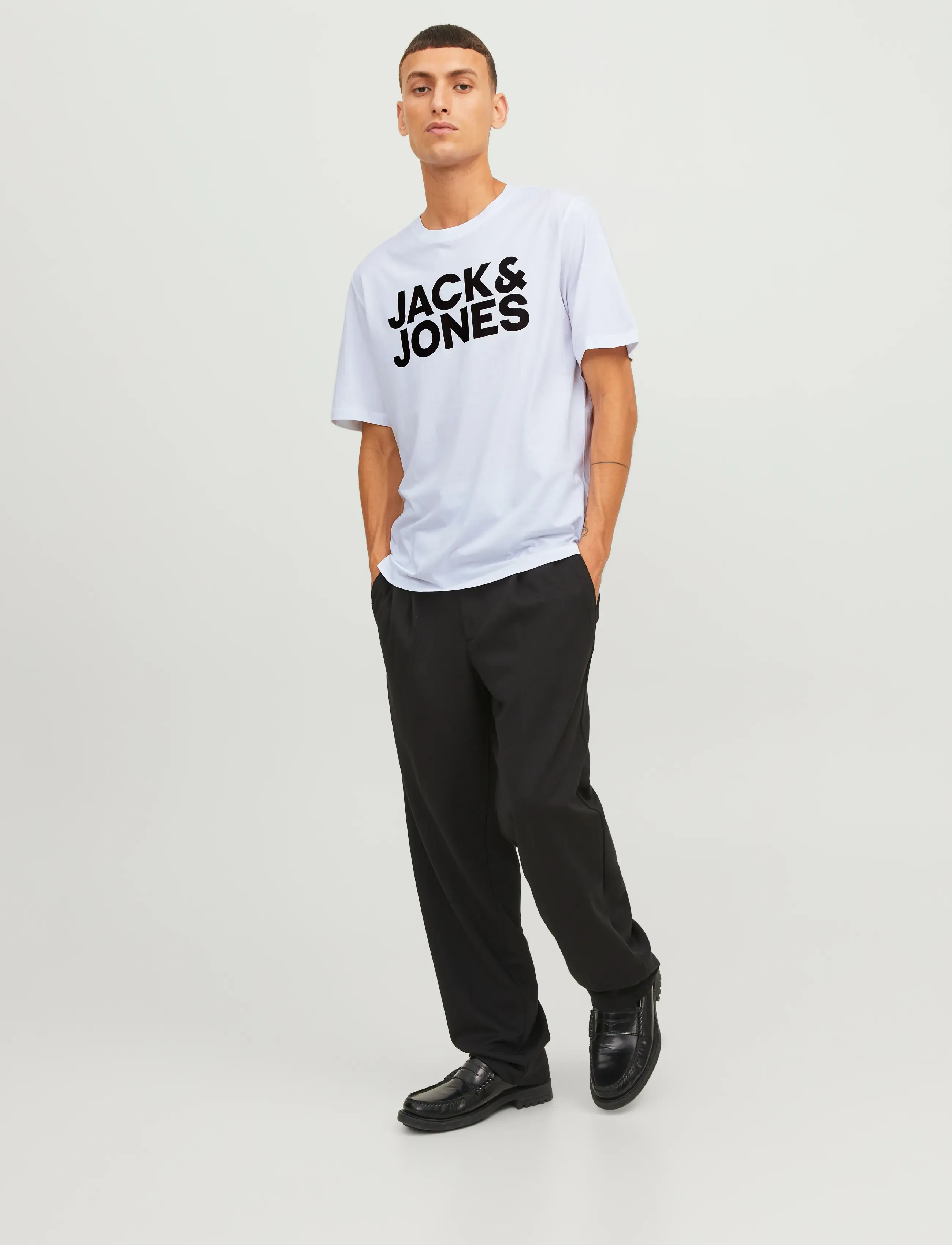 Jack & Jones - JJECORP LOGO TEE SS O-NECK NOOS - kortärmade t-shirts - white - 5