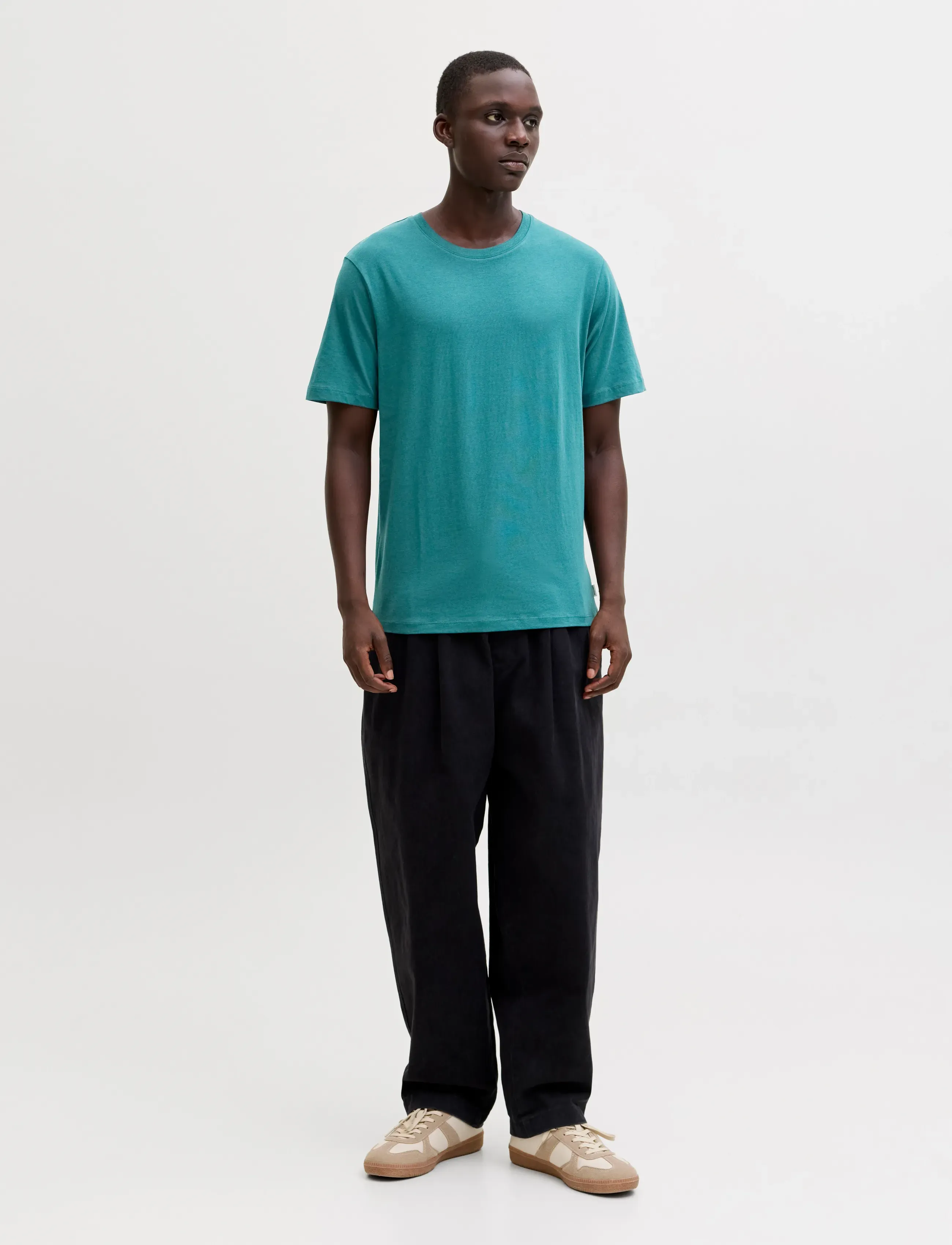 Jack & Jones - JJEORGANIC BASIC TEE SS O-NECK NOOS - lühikeste varrukatega t-särgid - atlantic deep - 3