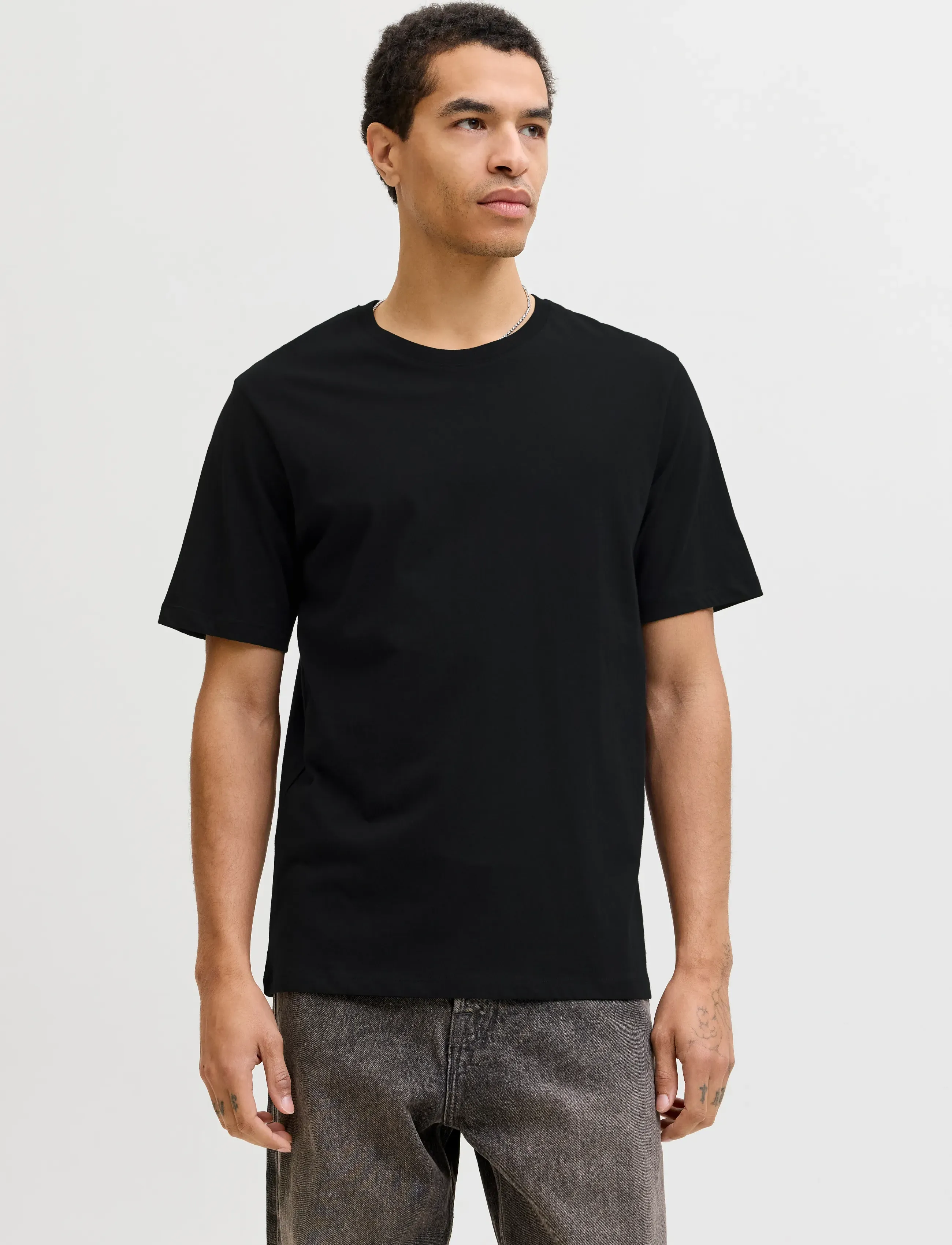 Jack & Jones JJEORGANIC BASIC TEE SS O-NECK NOOS - Riided - BLACK / black
