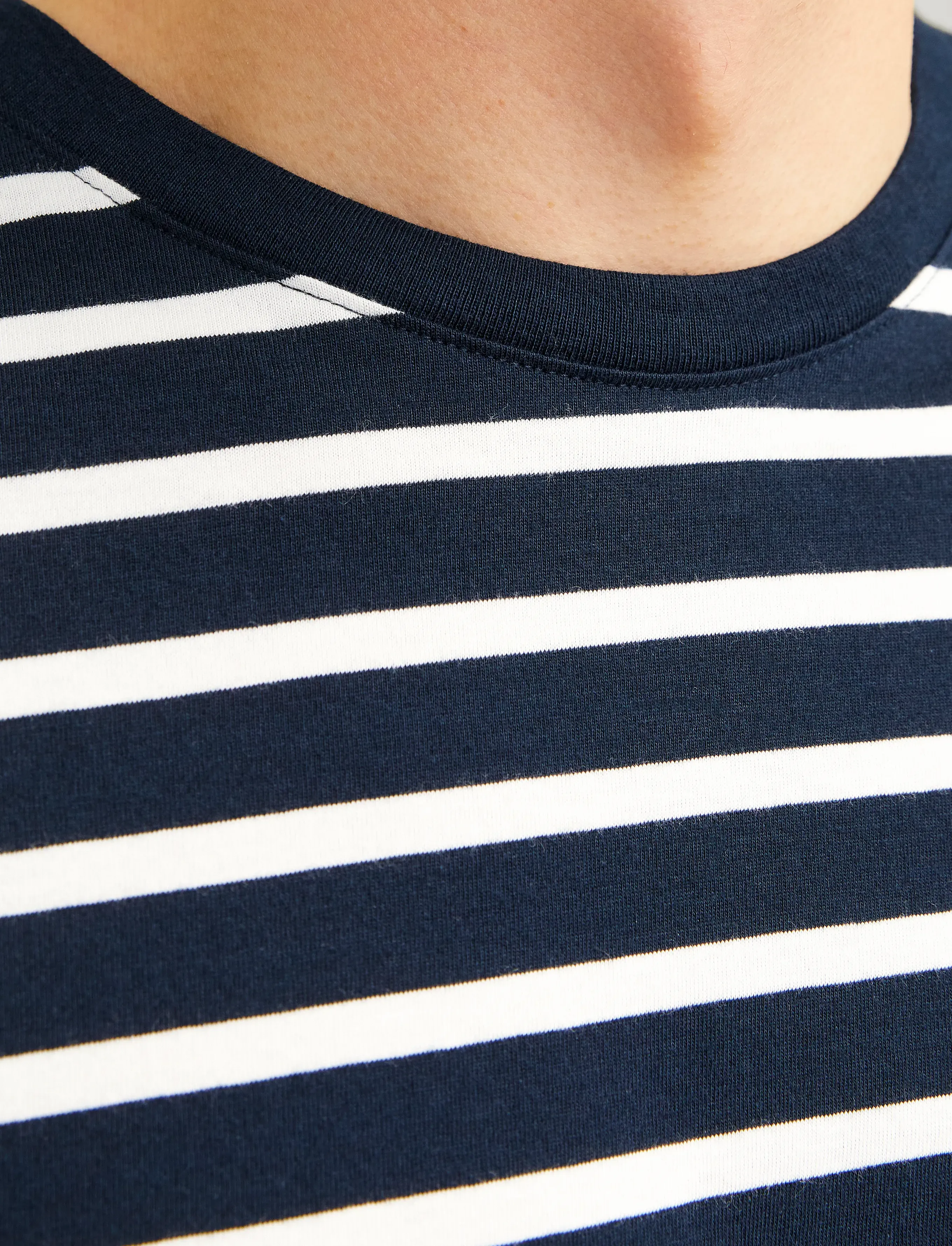 Jack & Jones - JJEORGANIC BASIC TEE SS O-NECK NOOS - laveste priser - navy blazer - 3