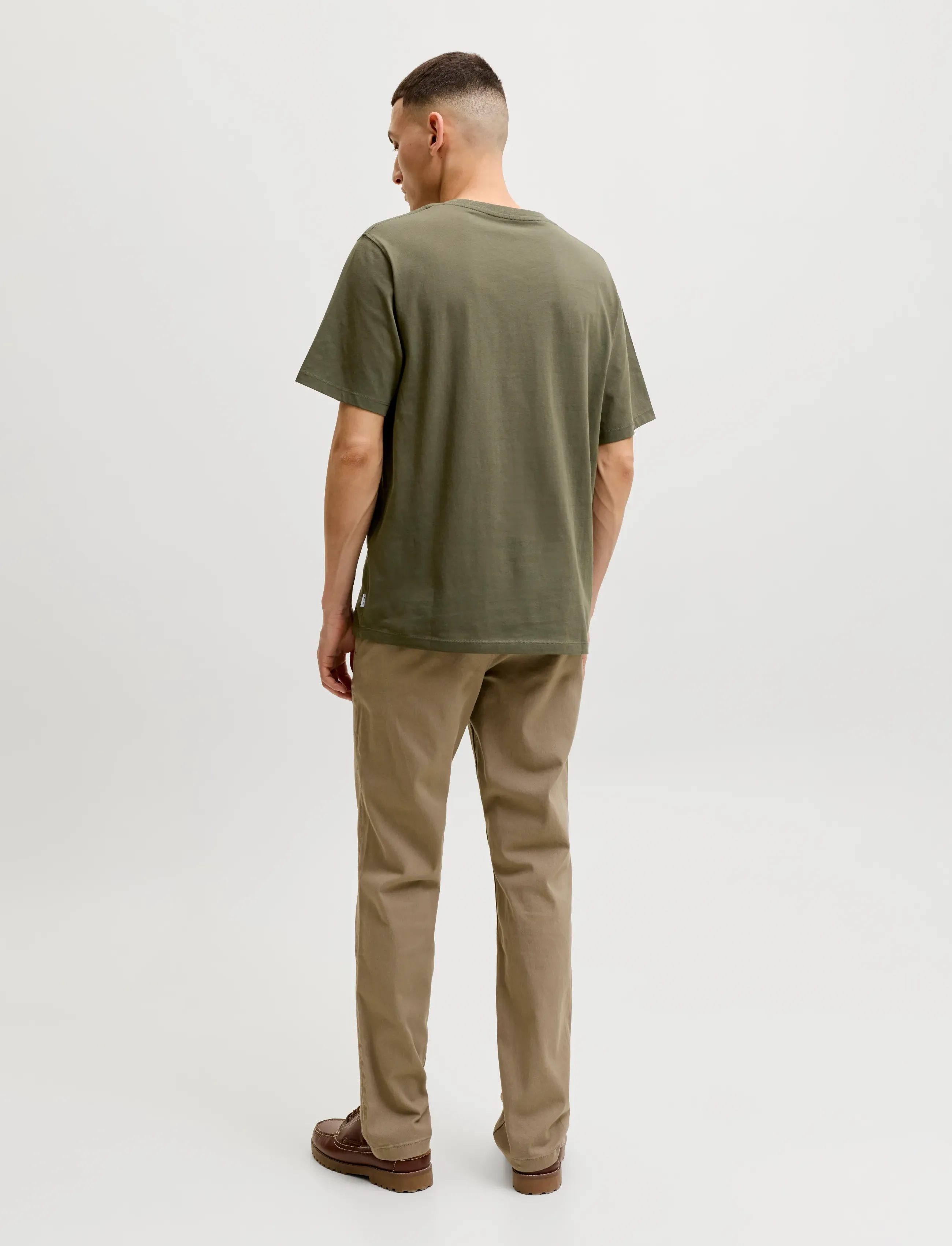 Jack & Jones - JJEORGANIC BASIC TEE SS O-NECK NOOS - short-sleeved t-shirts - olive night - 3