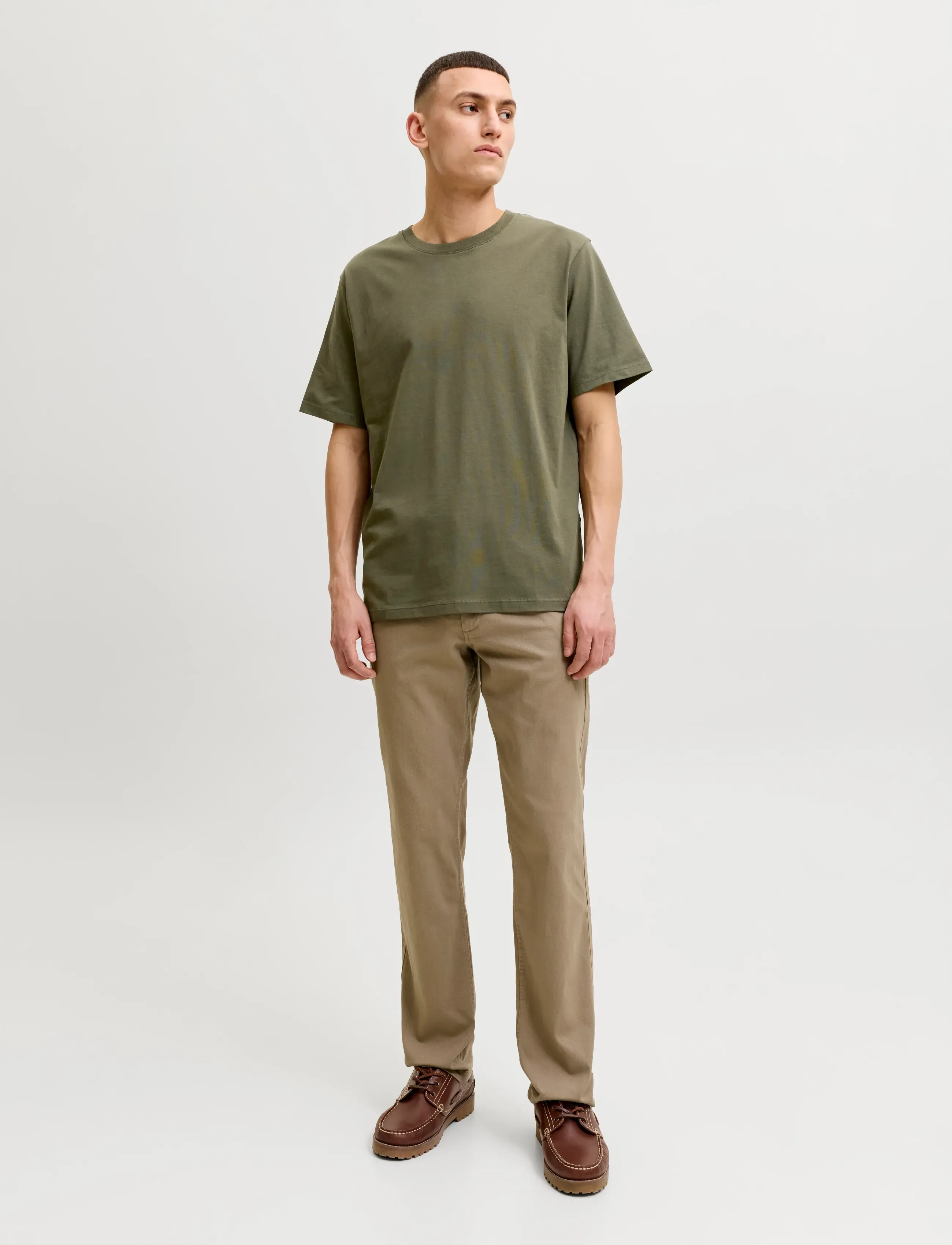 Jack & Jones - JJEORGANIC BASIC TEE SS O-NECK NOOS - short-sleeved t-shirts - olive night - 4