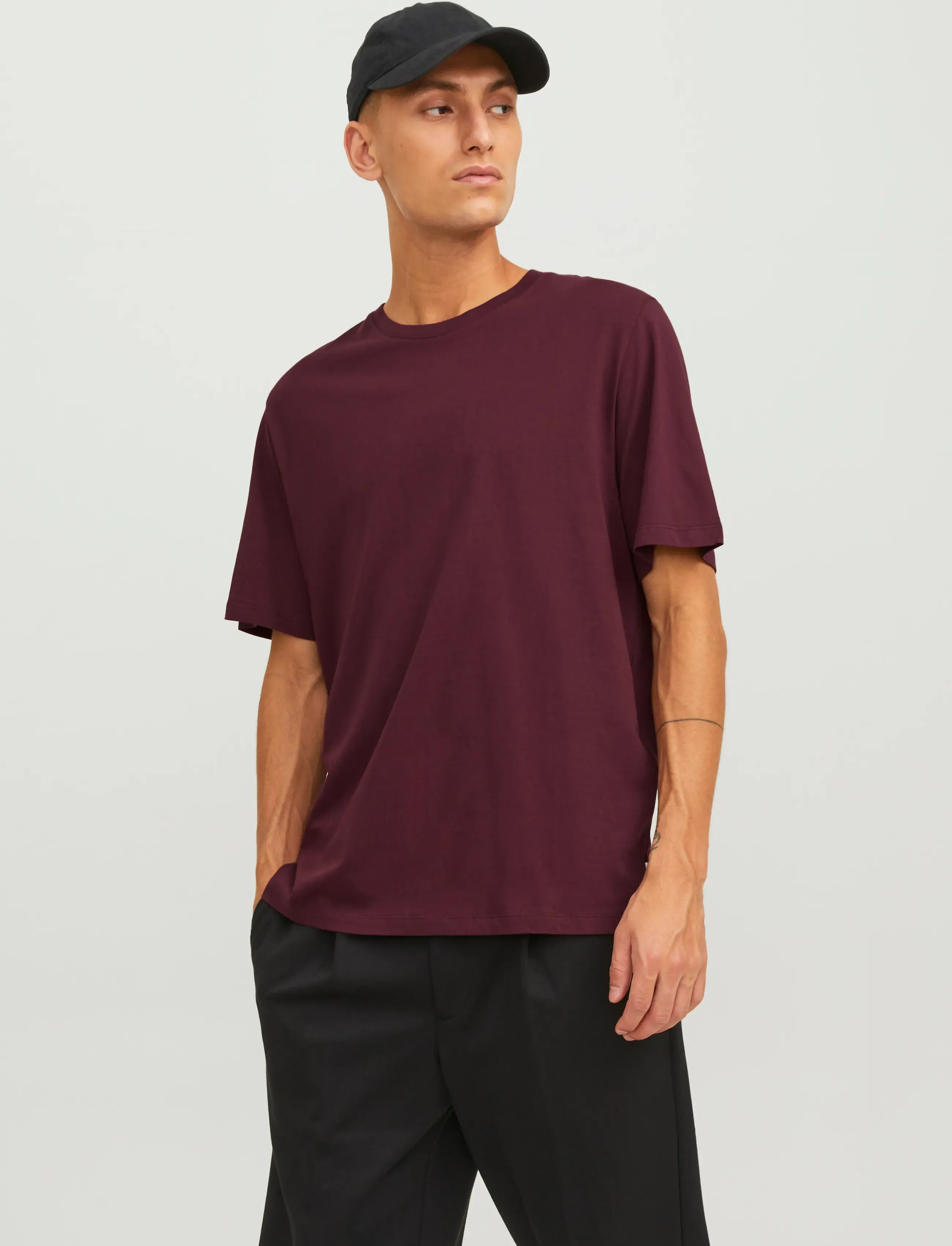 Jack & Jones JJEORGANIC BASIC TEE SS O-NECK NOOS - Kleidung - PORT ROYALE / burgundy