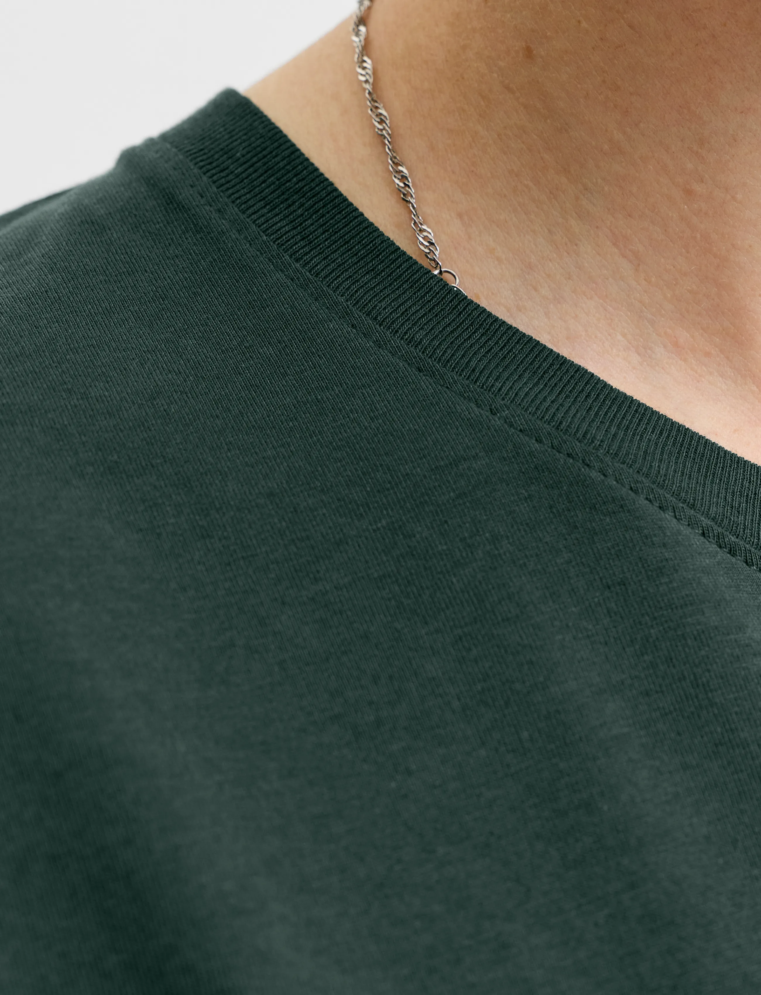 Jack & Jones - JJEORGANIC BASIC TEE SS O-NECK NOOS - kortärmade t-shirts - scarab - 5