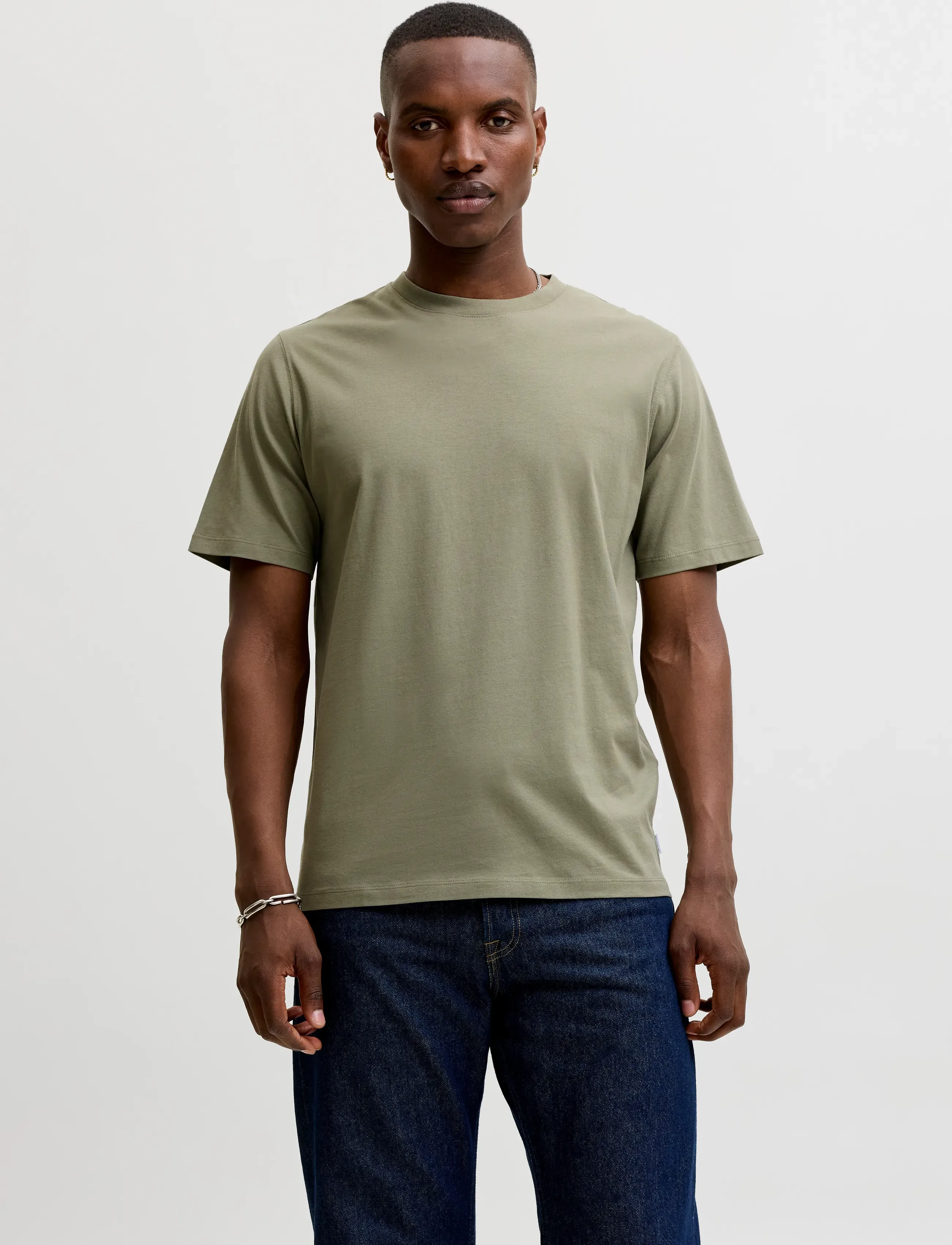 Jack & Jones JJEORGANIC BASIC TEE SS O-NECK NOOS - Tøj - VETIVER / khaki/green