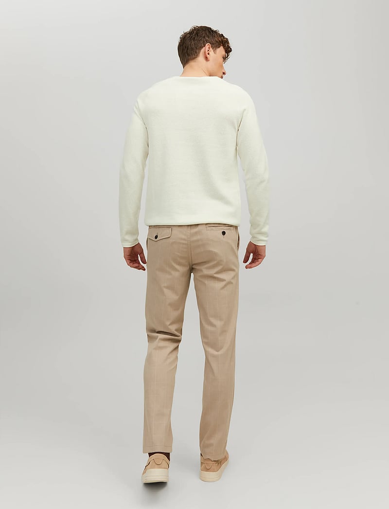 Jack & Jones - JJEHILL KNIT CREW NECK NOOS - Ümmarguse kaelusega kudumid - cloud dancer - 2