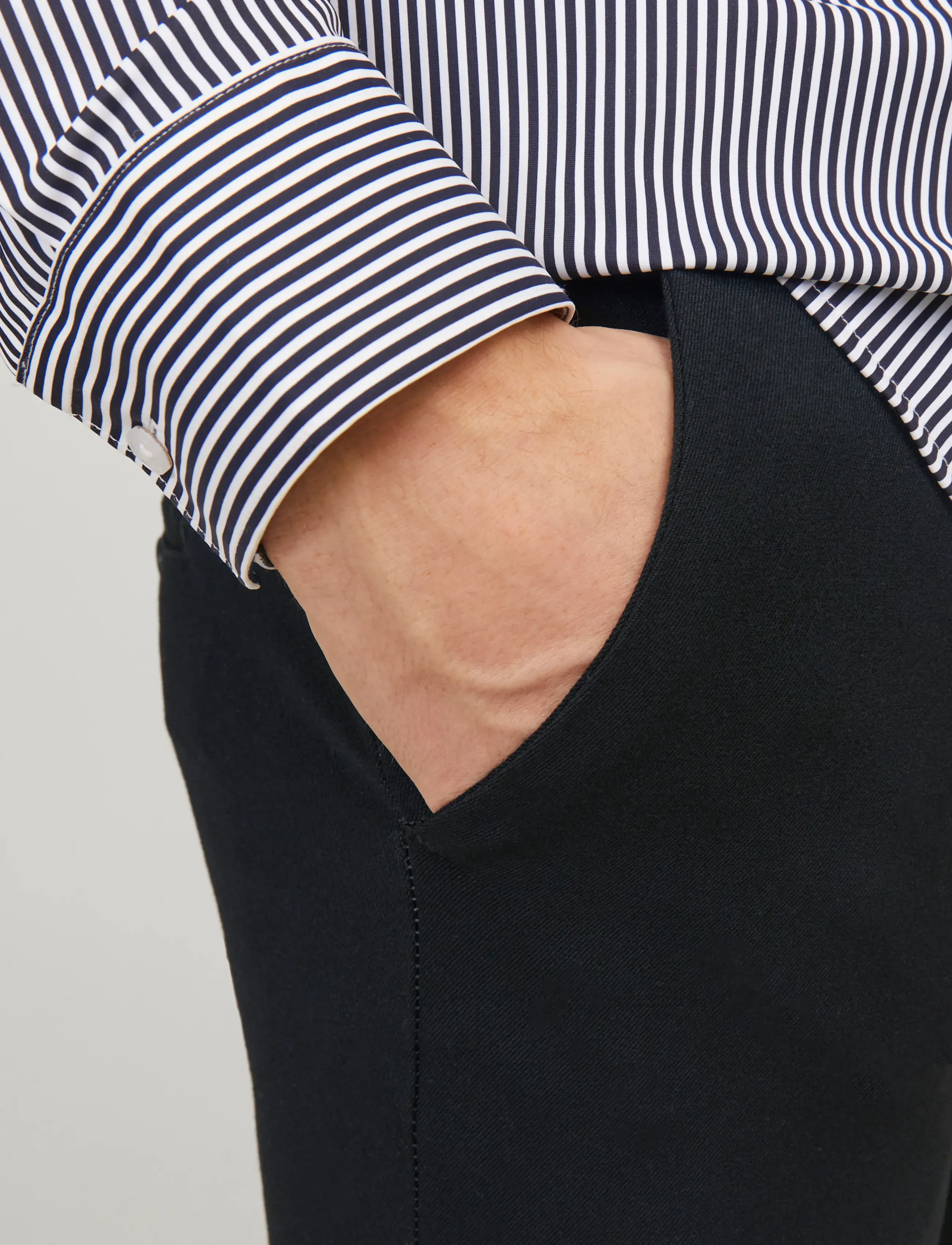 JACK & JONES Jpstmarco Connor Black Noos byxor herr – bild 5