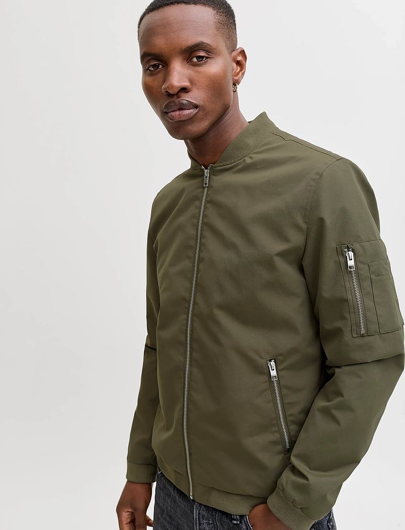 Jack & Jones - JJERUSH BOMBER NOOS - kevadjoped - dusty olive - 4