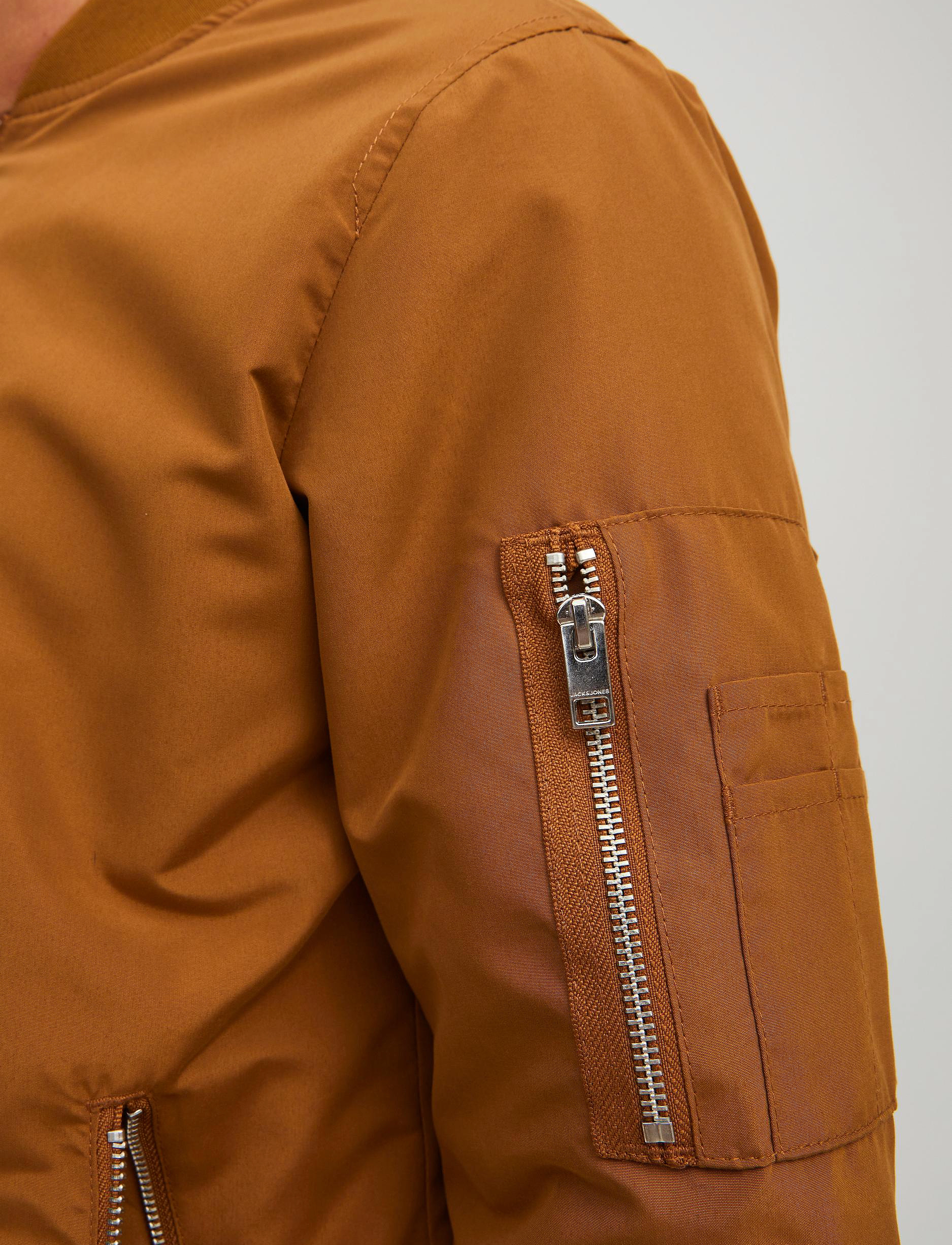 Jack & Jones - JJERUSH BOMBER NOOS - Üleriided - rubber - 4
