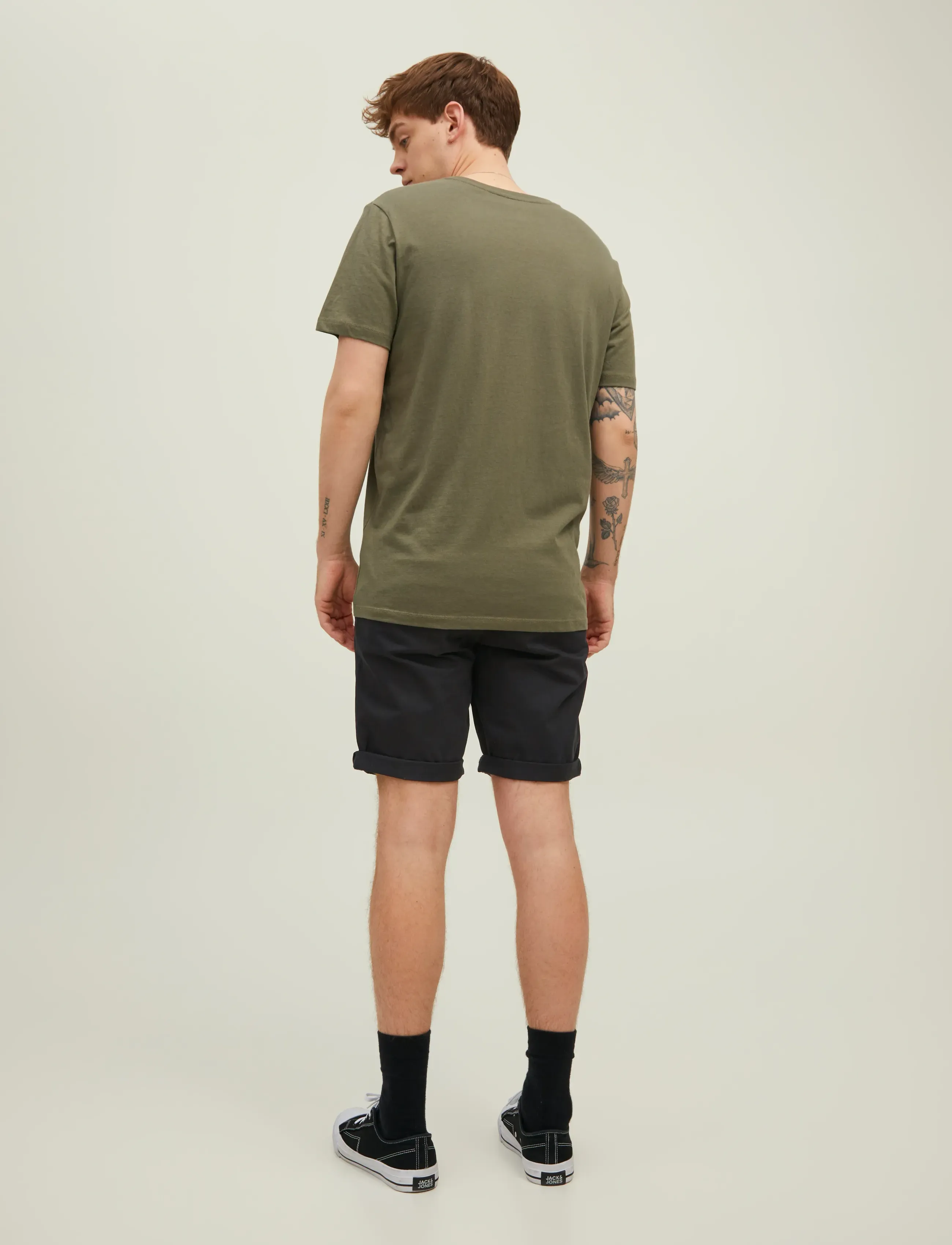 Jack & Jones - JPSTBOWIE SHORTS SOLID REG SN - najniższe ceny - black - 3