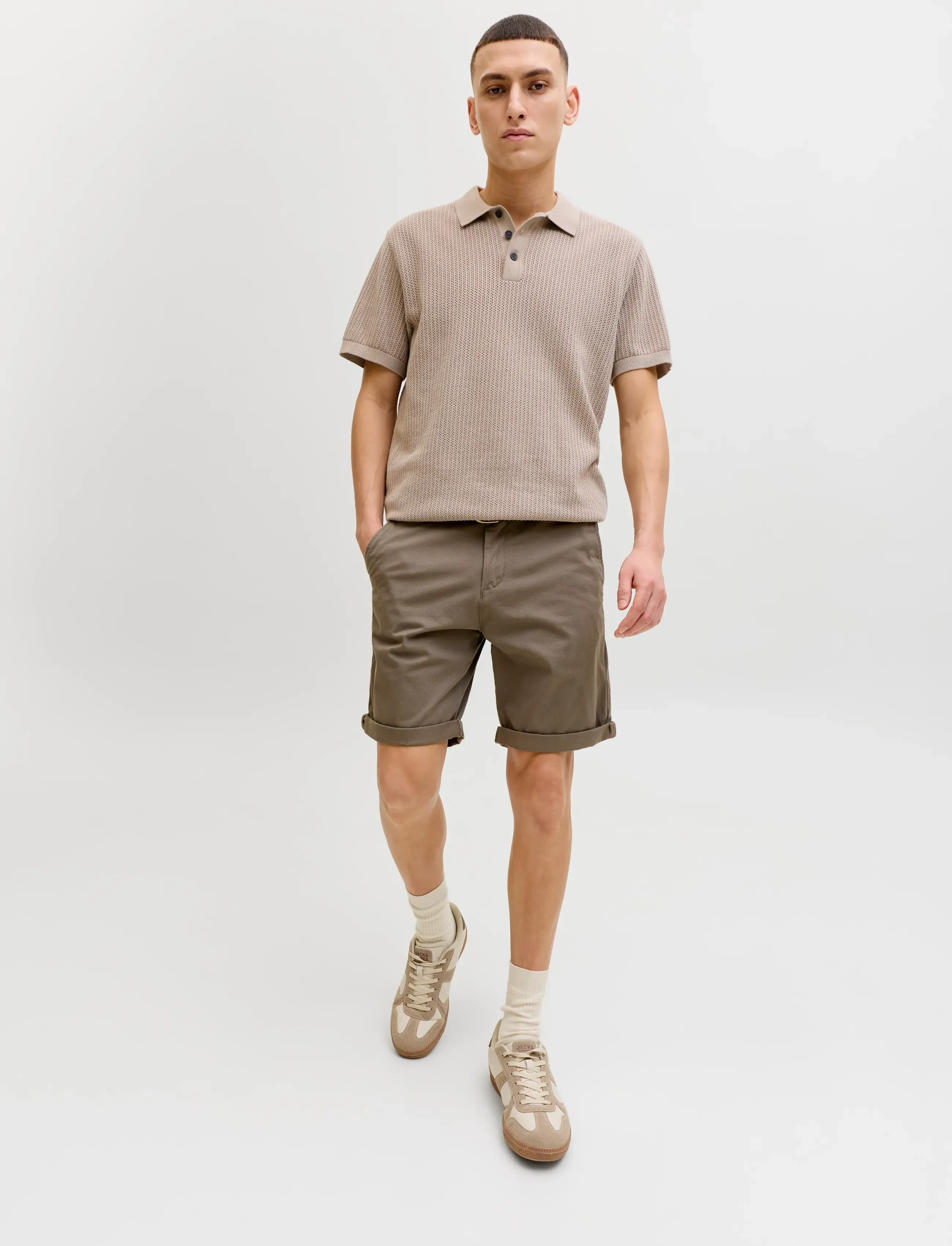 Jack & Jones - JPSTBOWIE SHORTS SOLID REG SN - chinos shorts - falcon - 5
