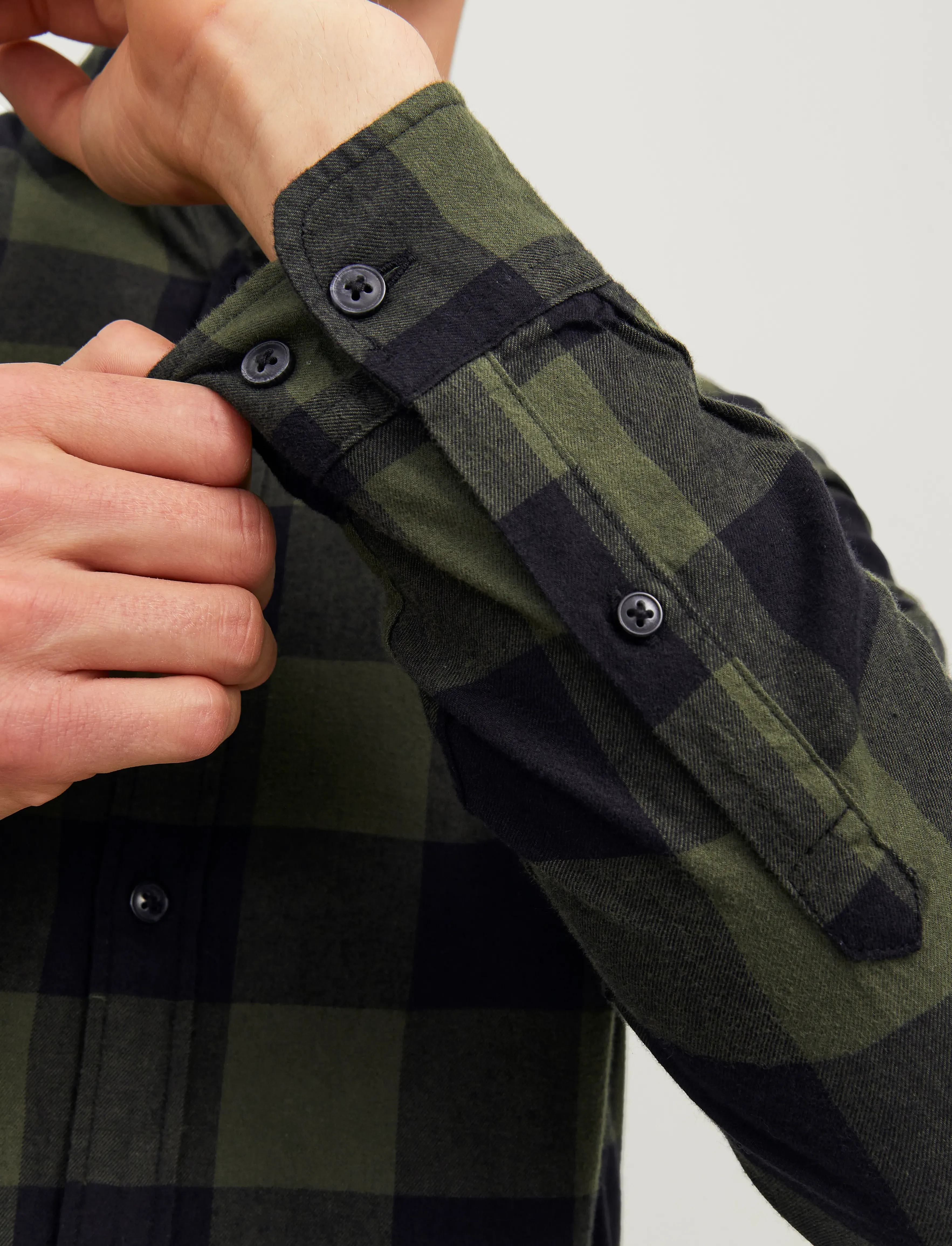 Jack & Jones - JJEGINGHAM TWILL SHIRT L/S NOOS - ternede skjorter - dusty olive - 5