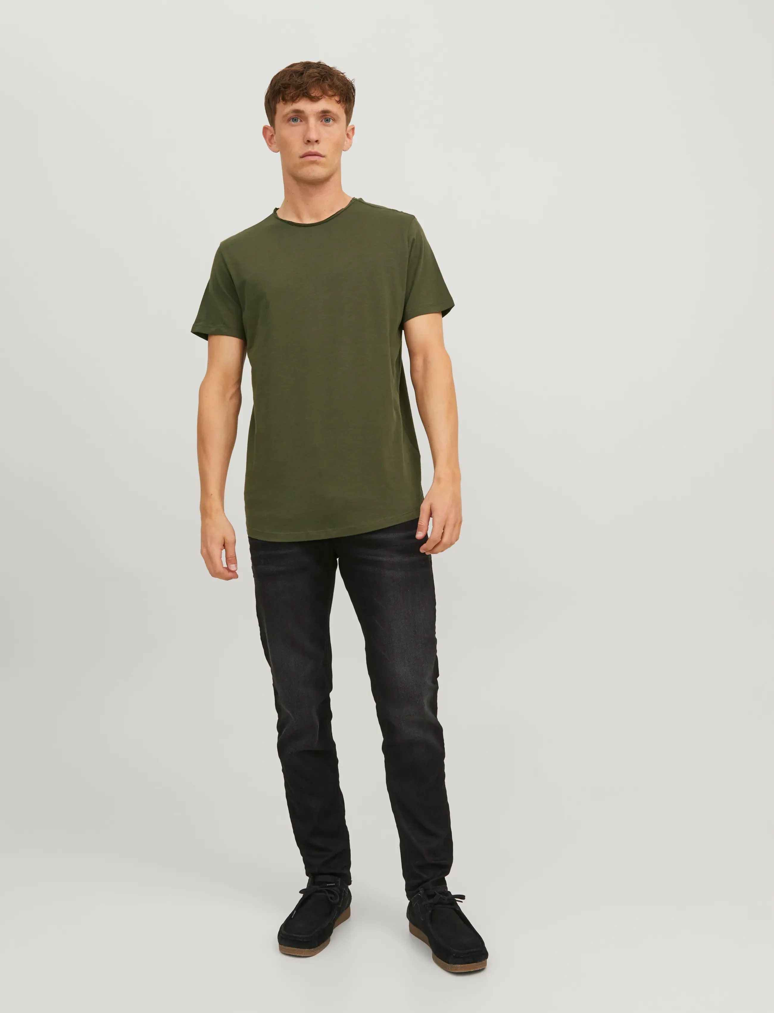 Jack & Jones - JJEBASHER TEE O-NECK SS NOOS - kortärmade t-shirts - forest night - 3