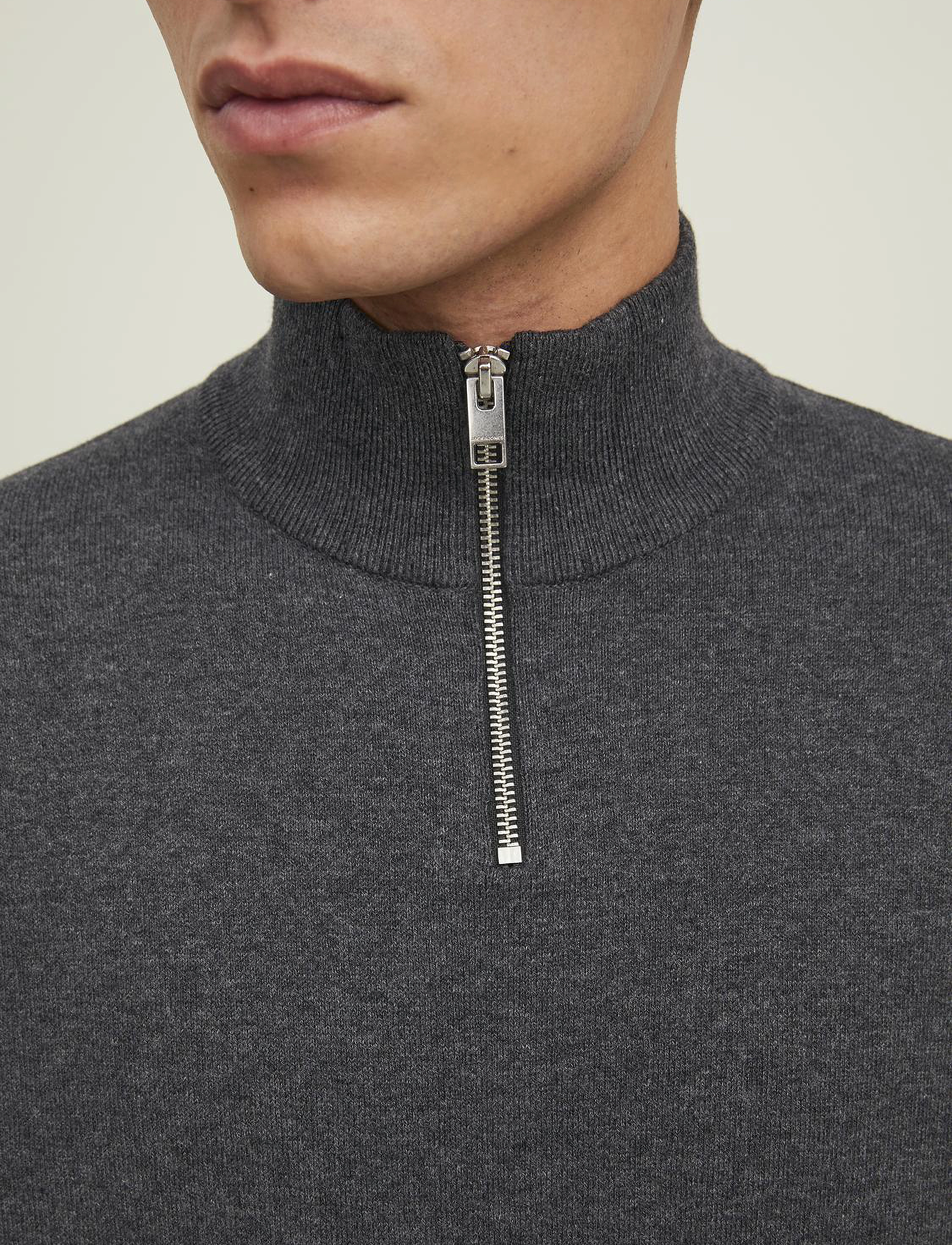 Jack & Jones - JJEEMIL KNIT HALF ZIP NOOS - half zip jumpers - dark grey melange - 4