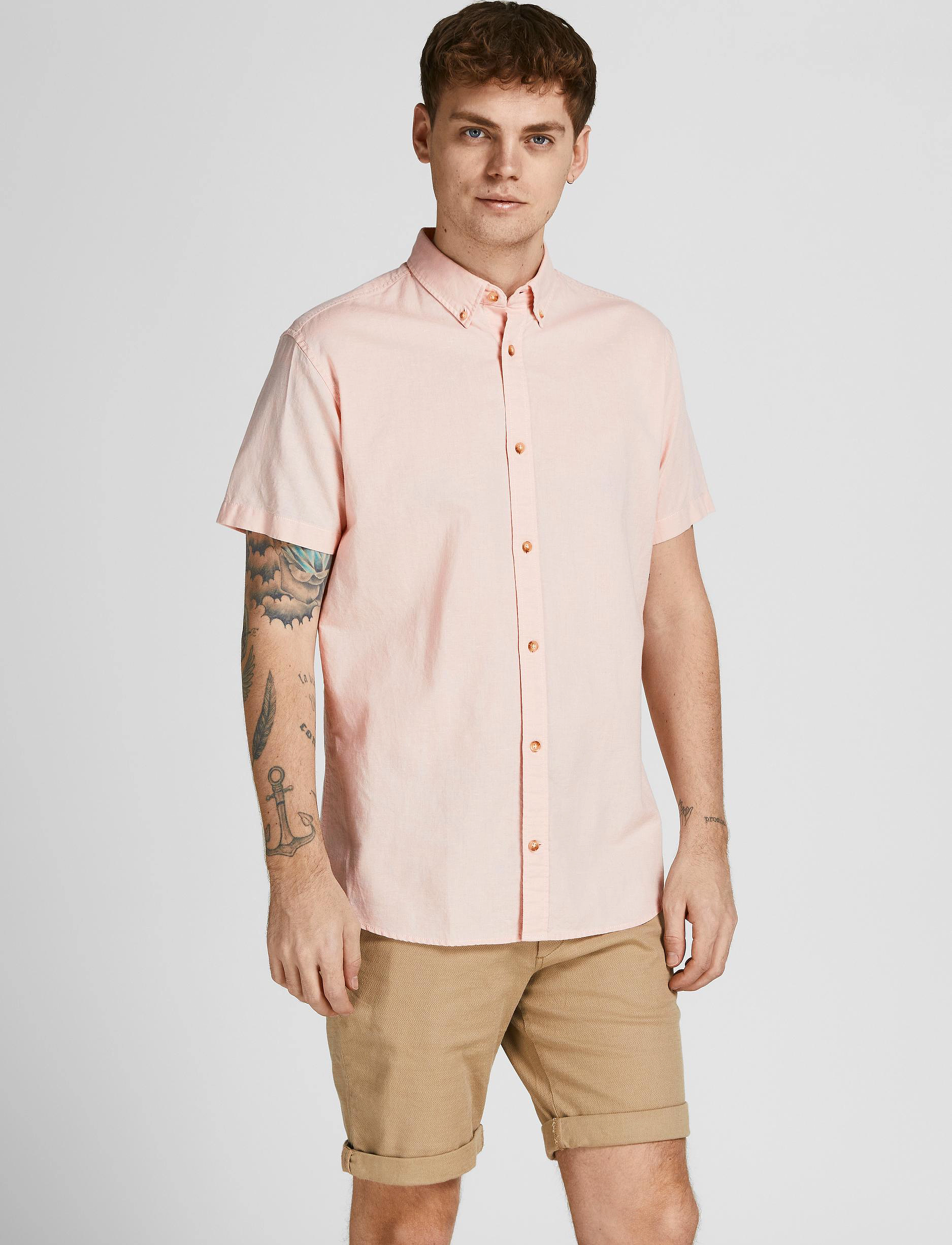 Jack & Jones - JJESUMMER SHIRT S/S S22 SN - peach whip - 2