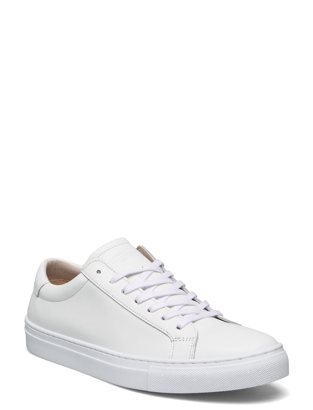 Jack and 2024 jones sneakers white