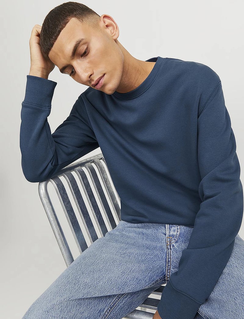 Jack & Jones Sweatshrt JORLAKEWOOD SWEAT CREW NECK BF JNR