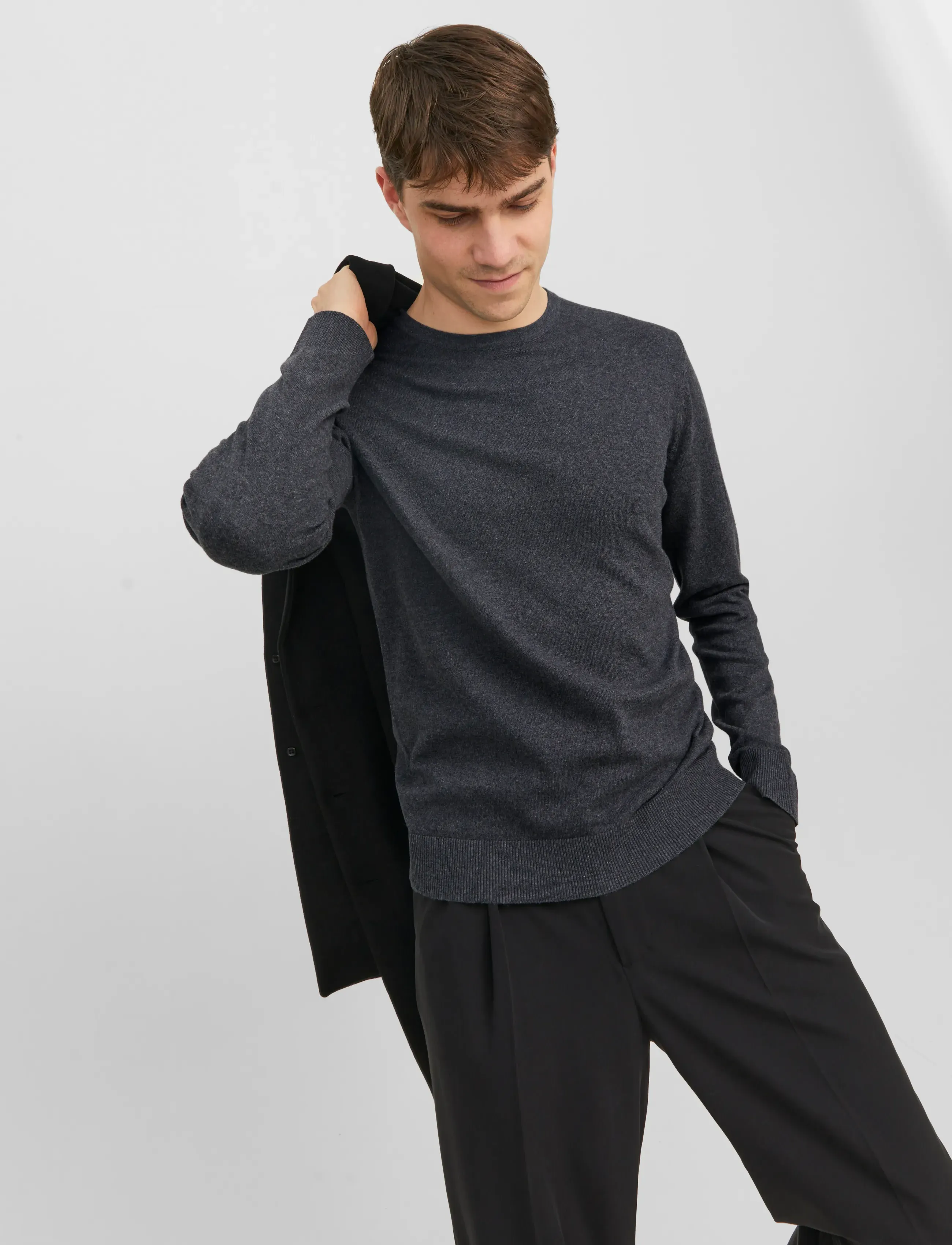 Jack & Jones - JJEEMIL KNIT CREW NECK NOOS - rund hals - dark grey melange - 5