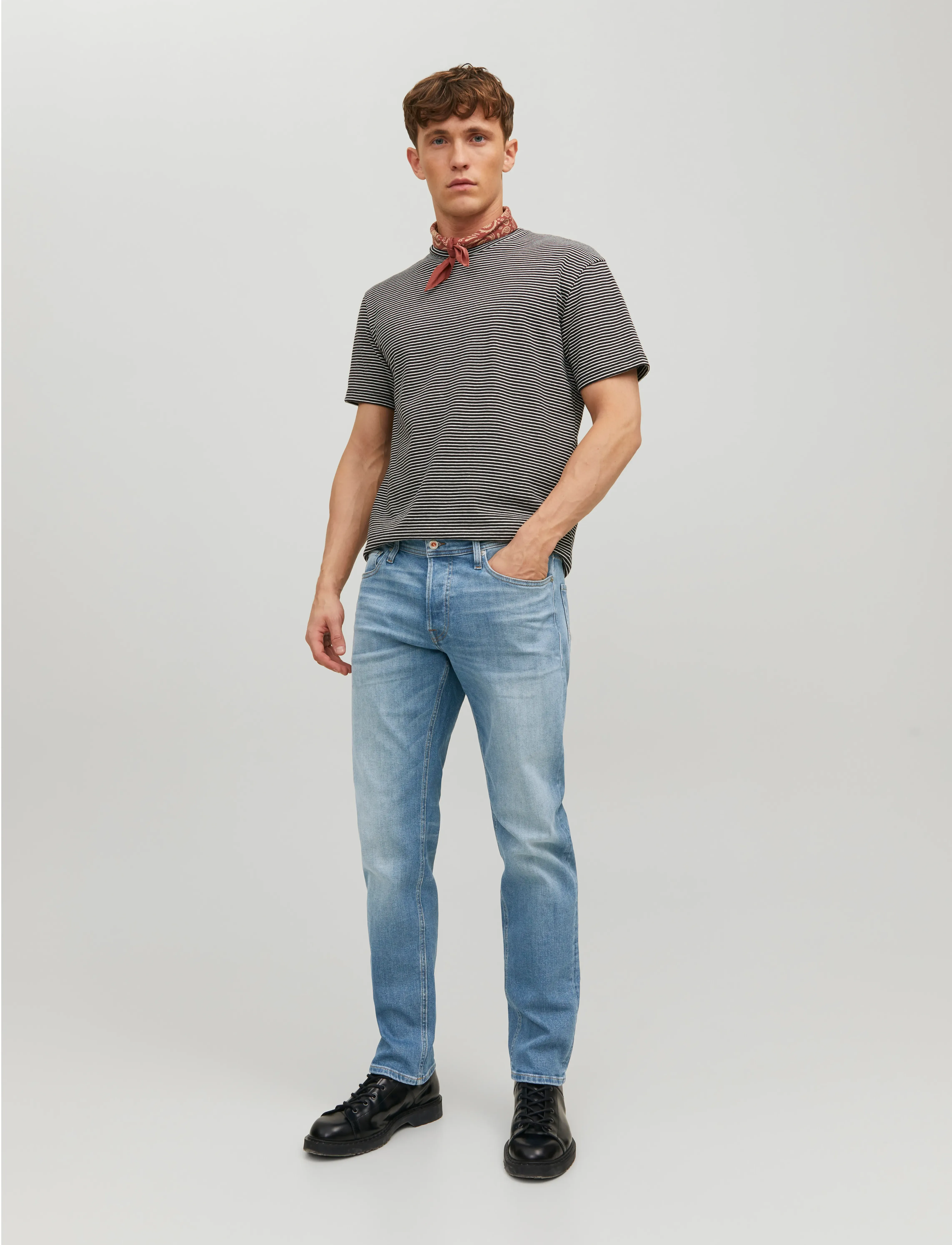 Jack & Jones - JJIMIKE JJORIGINAL JOS 011 NOOS - oddmjóar gallabuxur - blue denim - 0