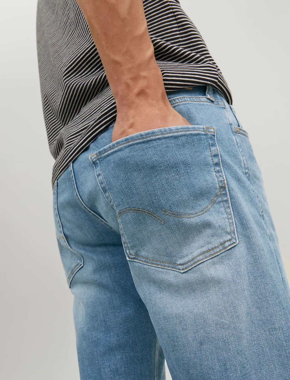 Jack & Jones - JJIMIKE JJORIGINAL JOS 011 NOOS - tapered jeans - blue denim - 4