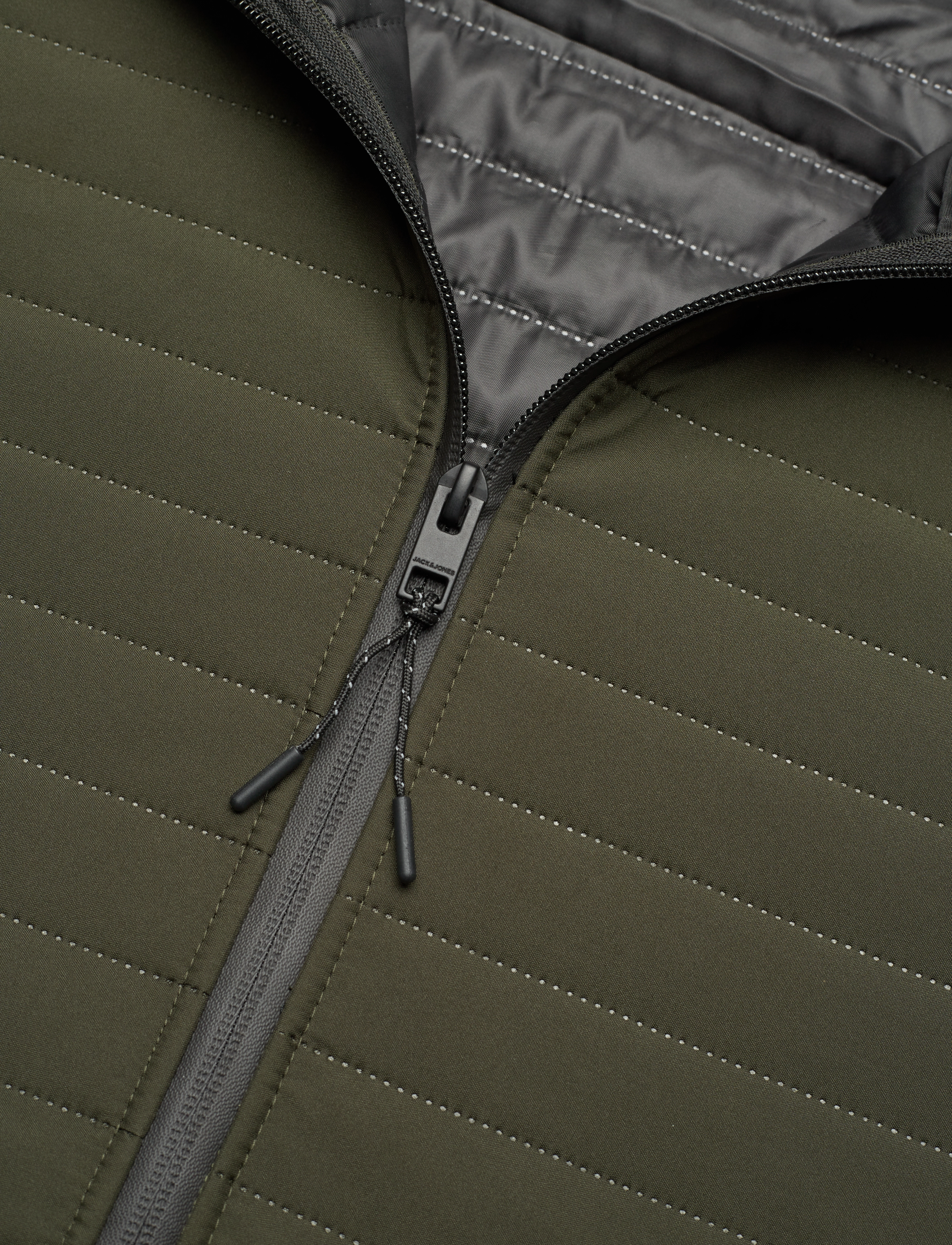 Jack & Jones - JCOTOBY AIR HYBRID JACKET SN - forest night - 2