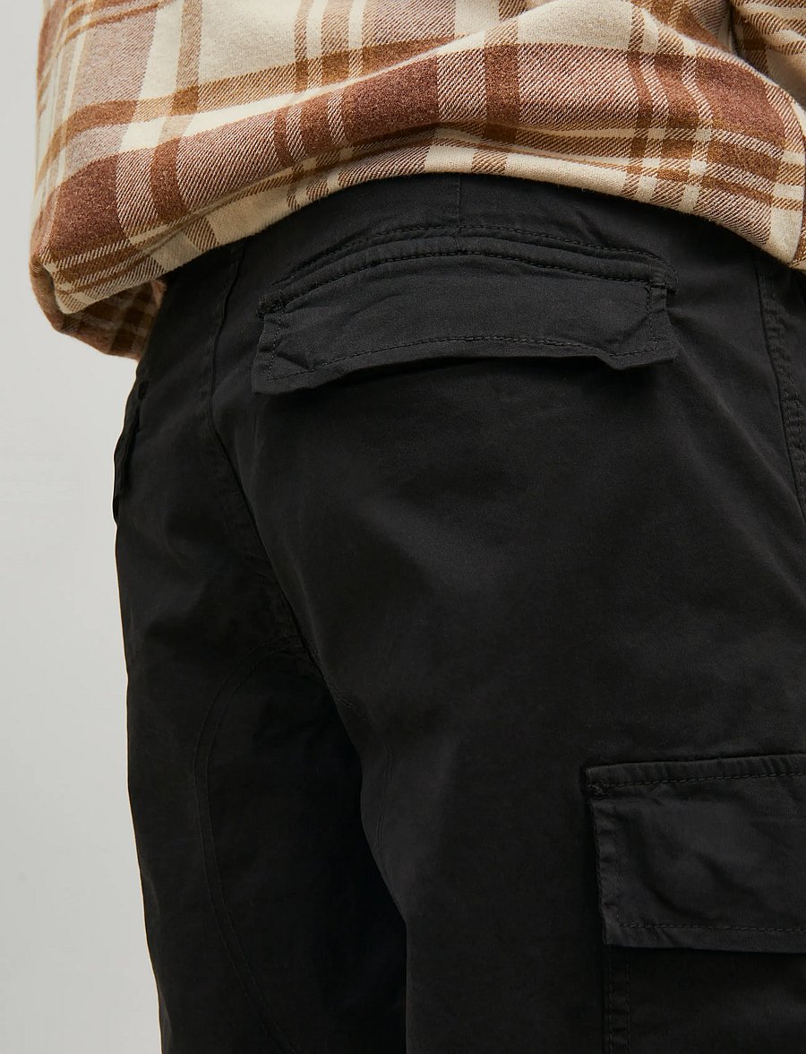 Jack & Jones - JPSTACE TUCKER CARGO AMA NOOS - cargohose - black - 5
