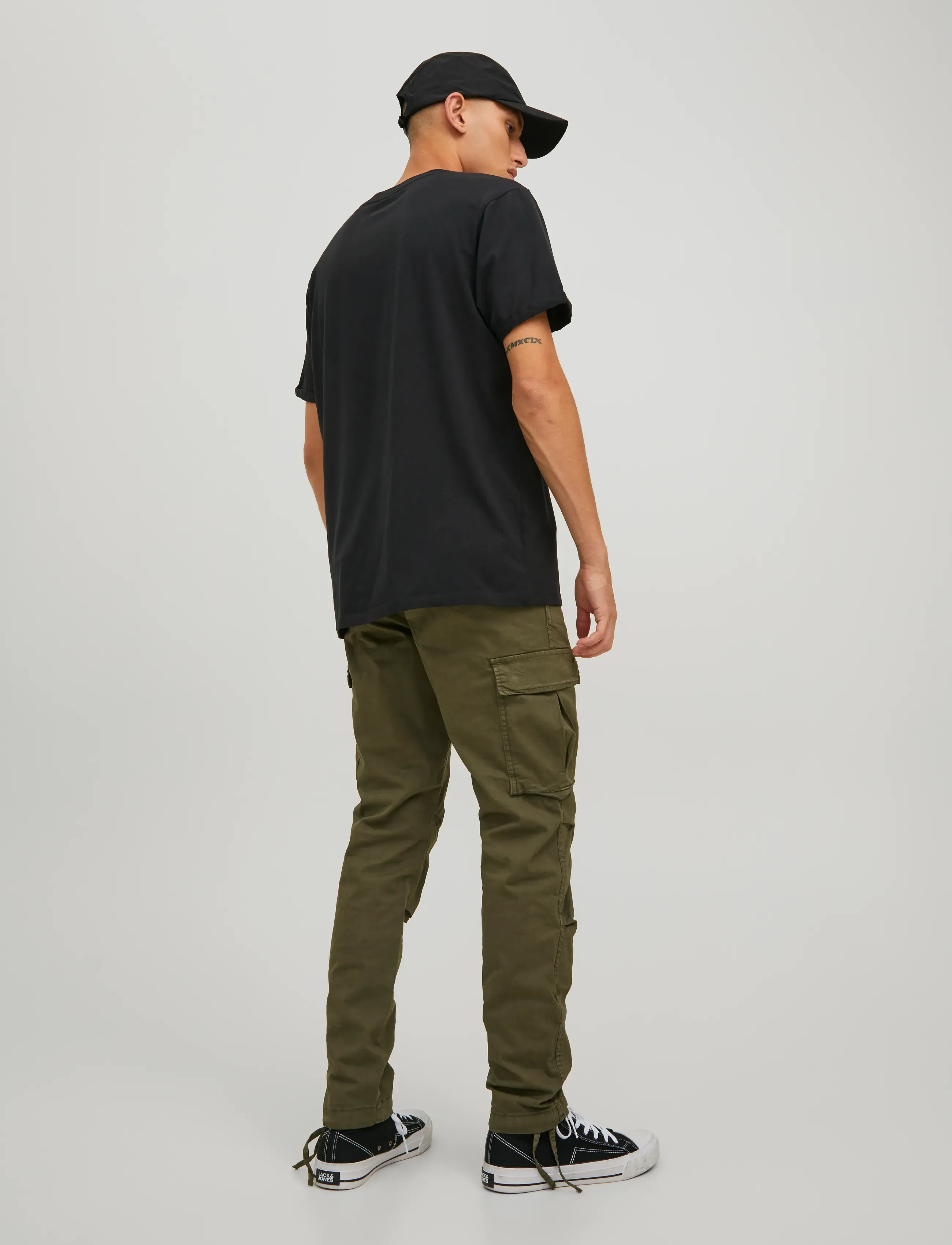 Jack & Jones - JPSTACE TUCKER CARGO AMA NOOS - cargobyxor - olive night - 3
