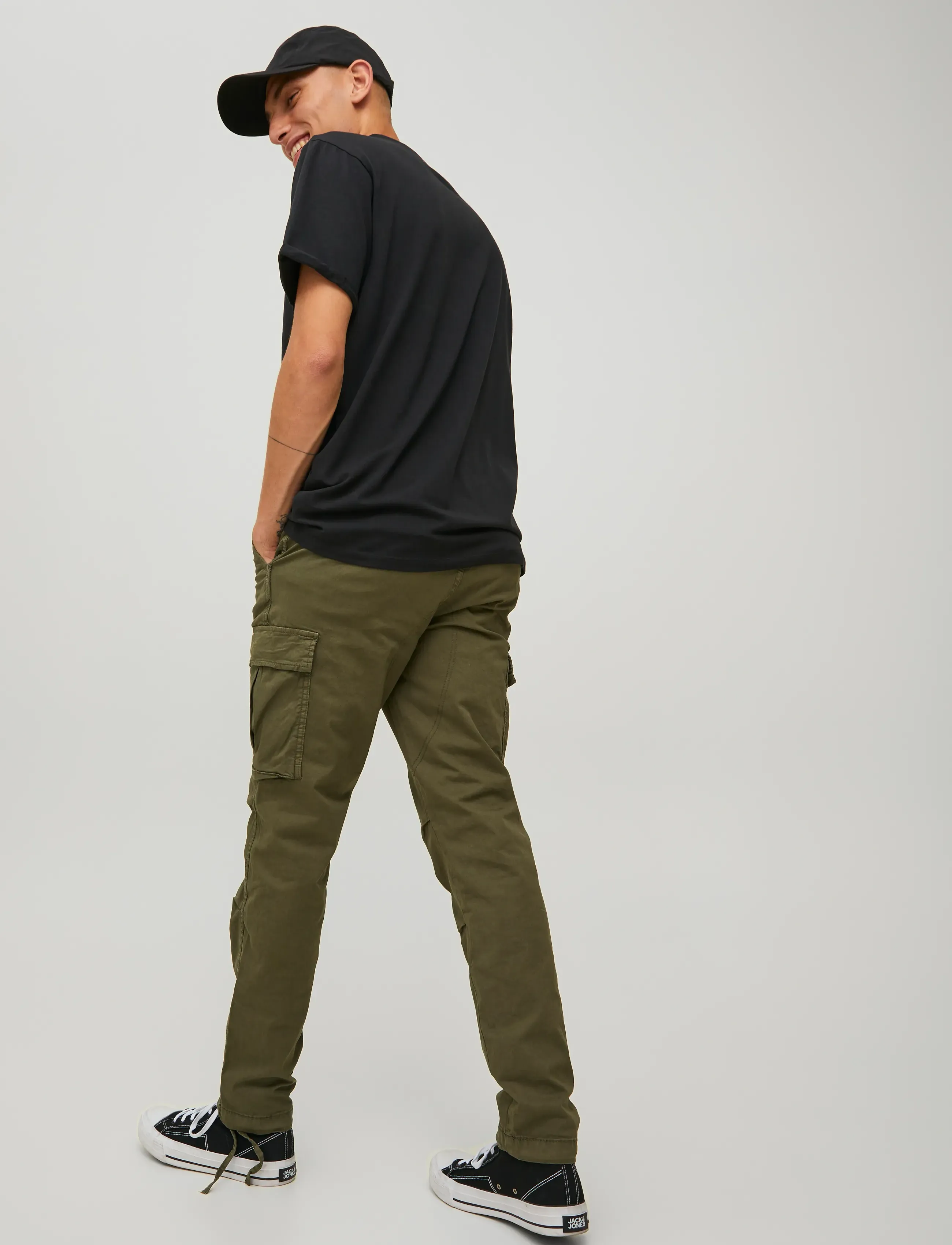 Jack & Jones - JPSTACE TUCKER CARGO AMA NOOS - cargobyxor - olive night - 5