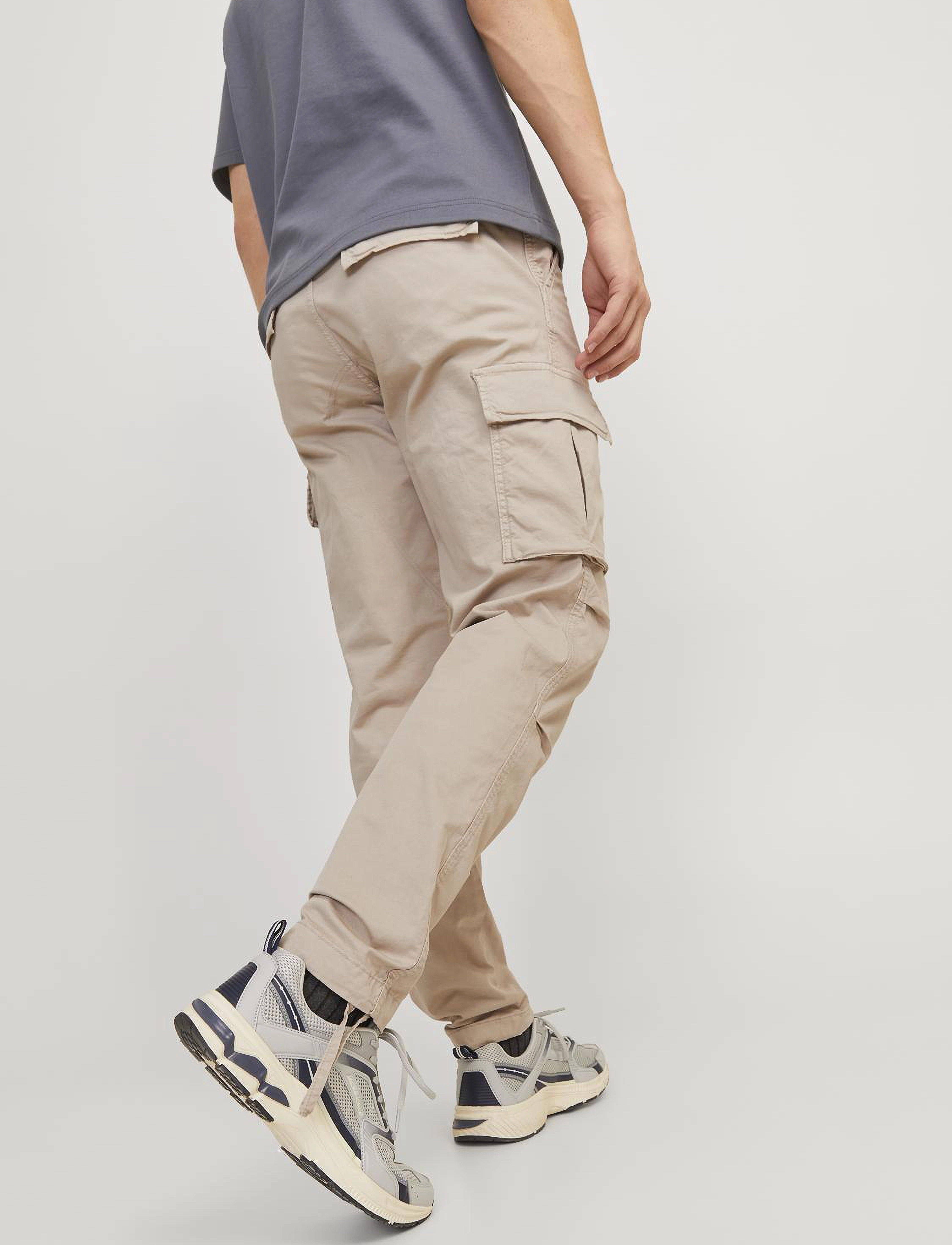 Jack & Jones - JPSTACE TUCKER CARGO AMA NOOS - cargobukser - silver cloud - 3