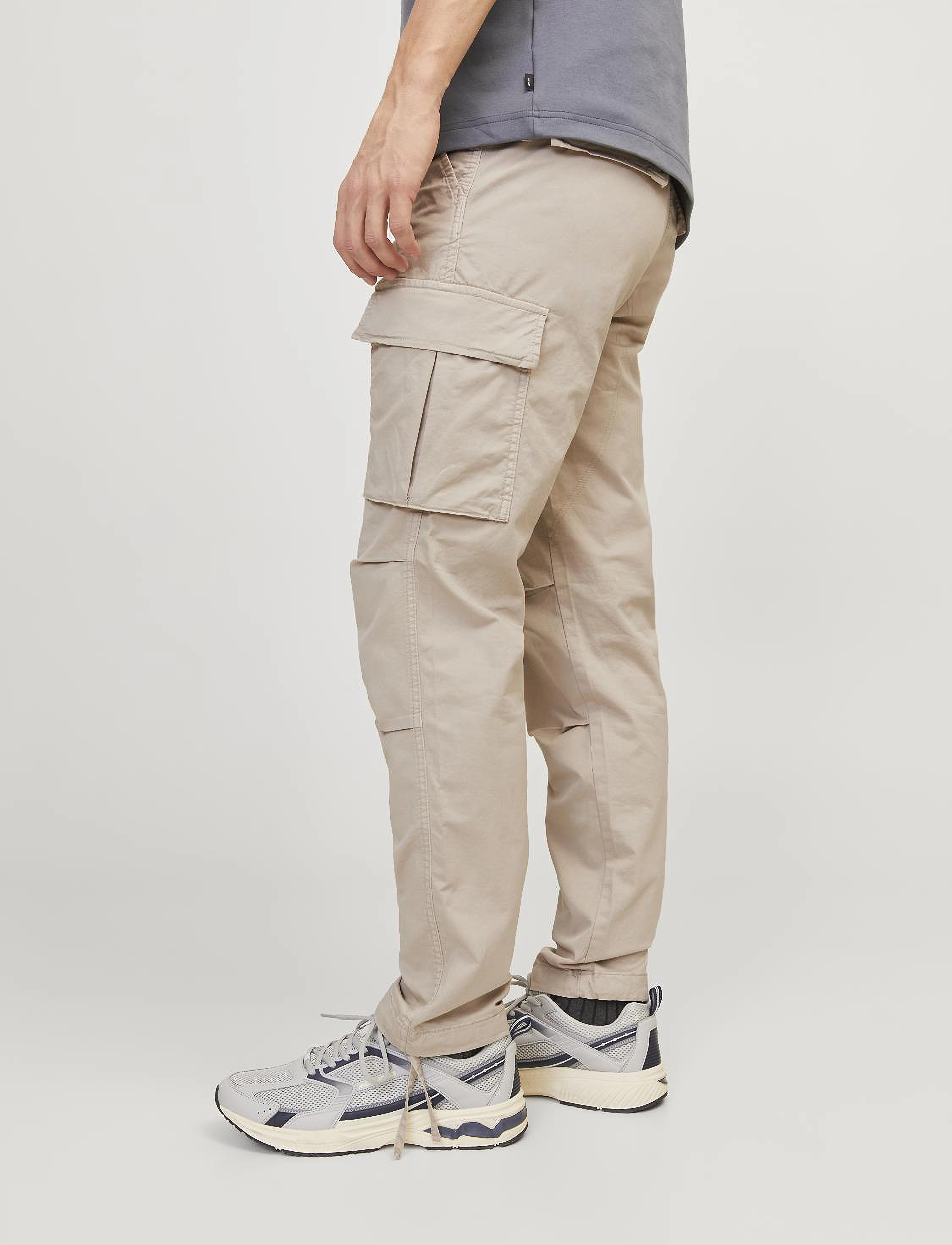 Jack & Jones - JPSTACE TUCKER CARGO AMA NOOS - cargobukser - silver cloud - 4