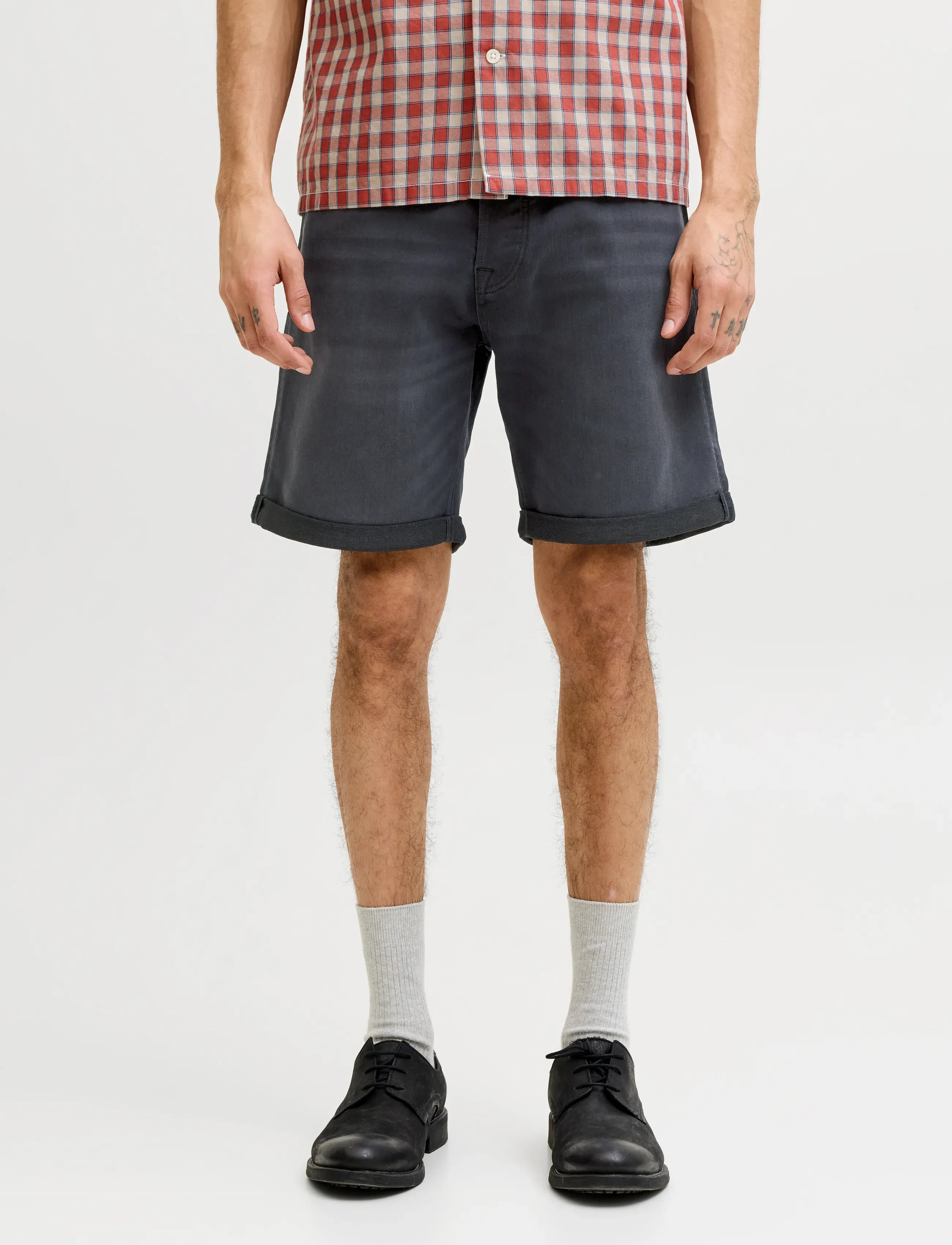 Jack & Jones JJIRICK JJICON SHORTS GE 720 I.K SN - Kollektionen - BLACK DENIM / black