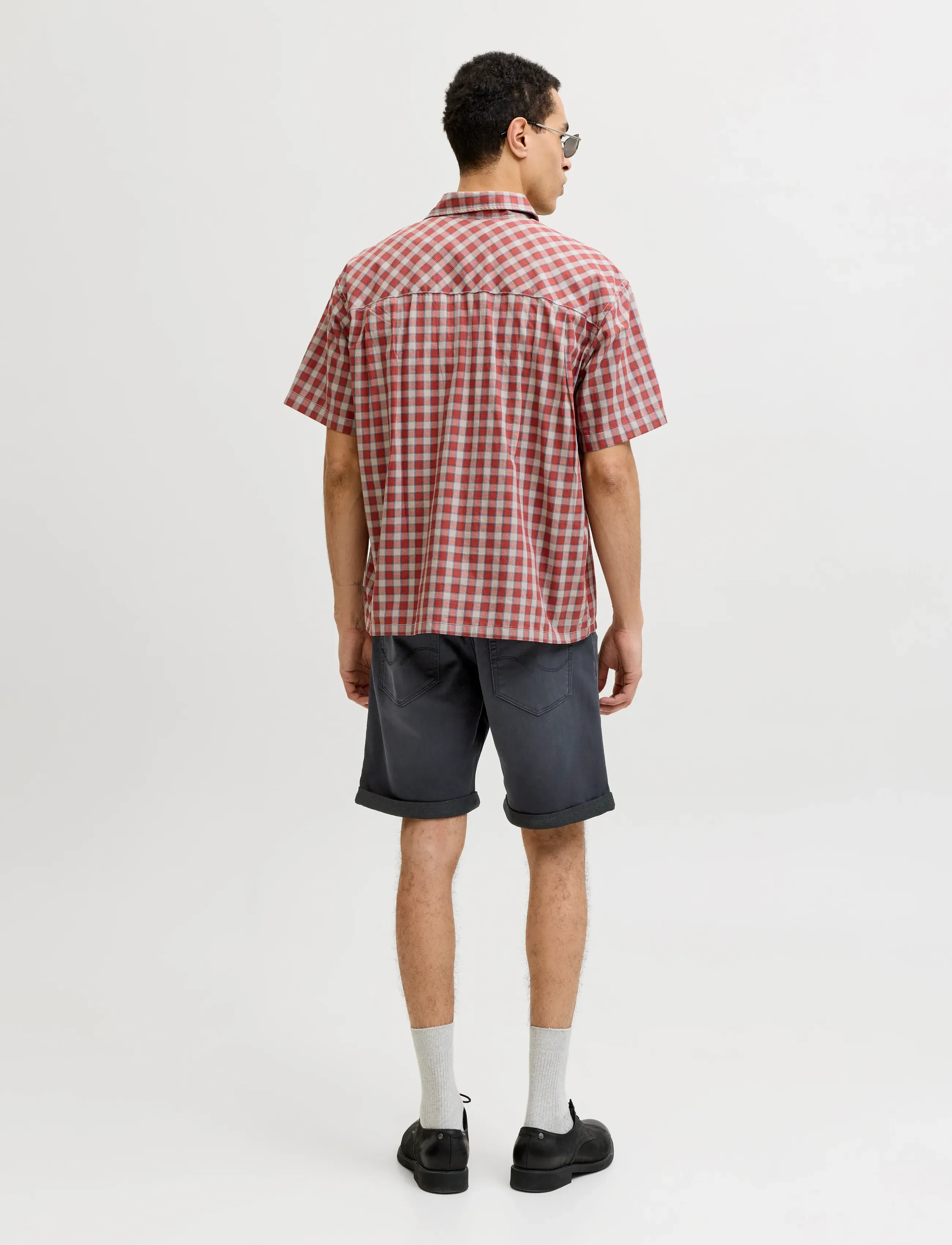 Jack & Jones - JJIRICK JJICON SHORTS GE 720 I.K SN - jeans shorts - black denim - 3