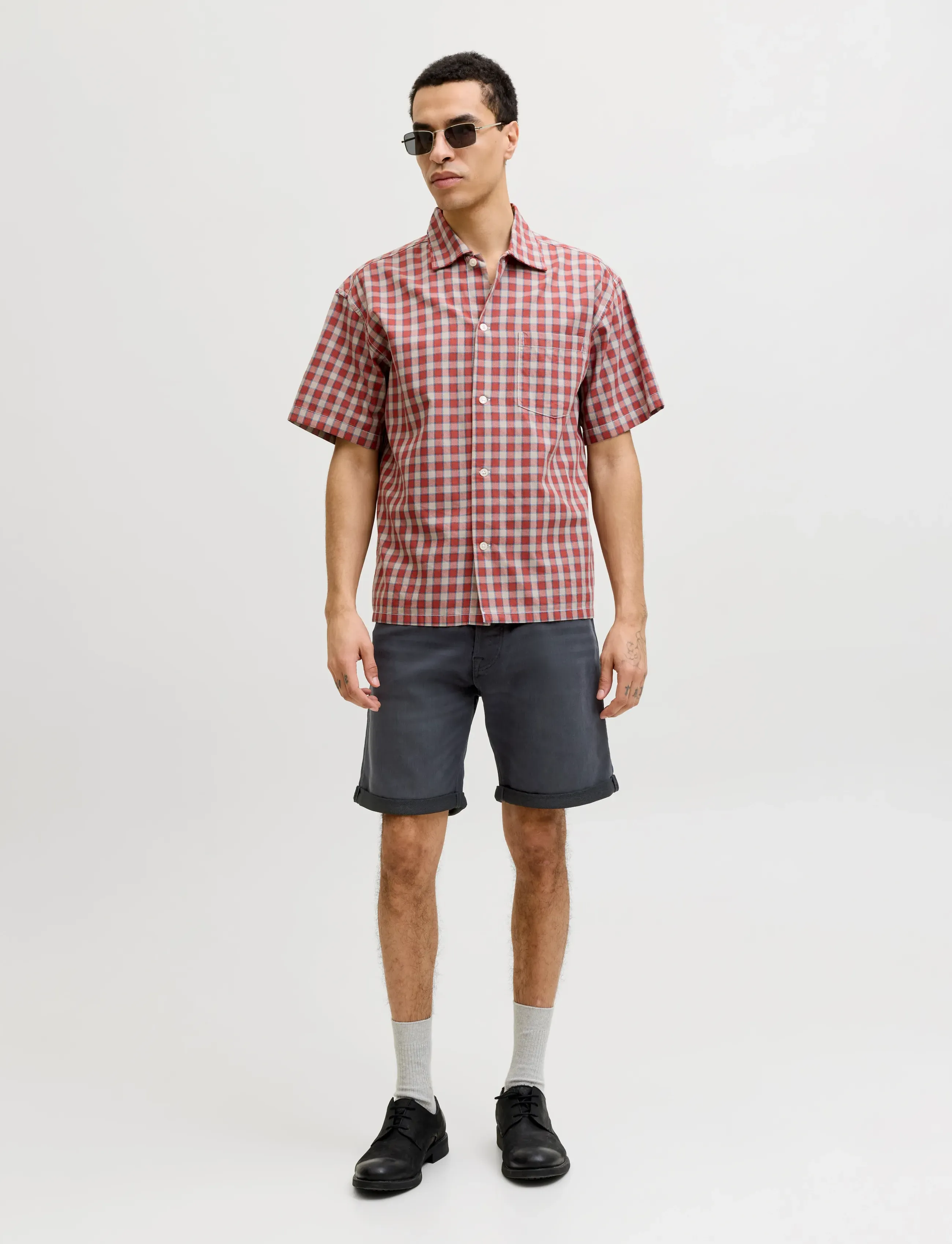 Jack & Jones - JJIRICK JJICON SHORTS GE 720 I.K SN - jeans shorts - black denim - 4