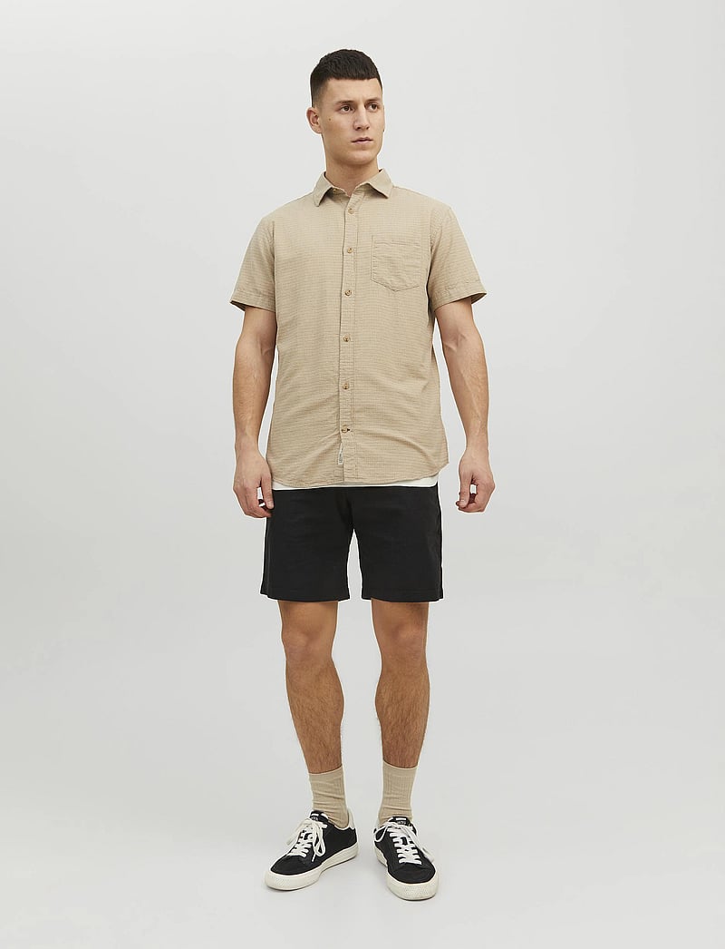 Jack & Jones - JPSTMARCO BREEZE SHORTS SRT - linneshorts - black - 4