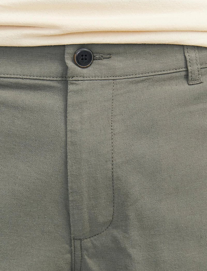 Jack & Jones - JPSTMARCO BREEZE SHORTS SRT - hørshorts - deep lichen green - 3