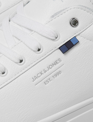 Jack & Jones - JFWBALE PU SNEAKER NOOS - lave sneakers - bright white - 6