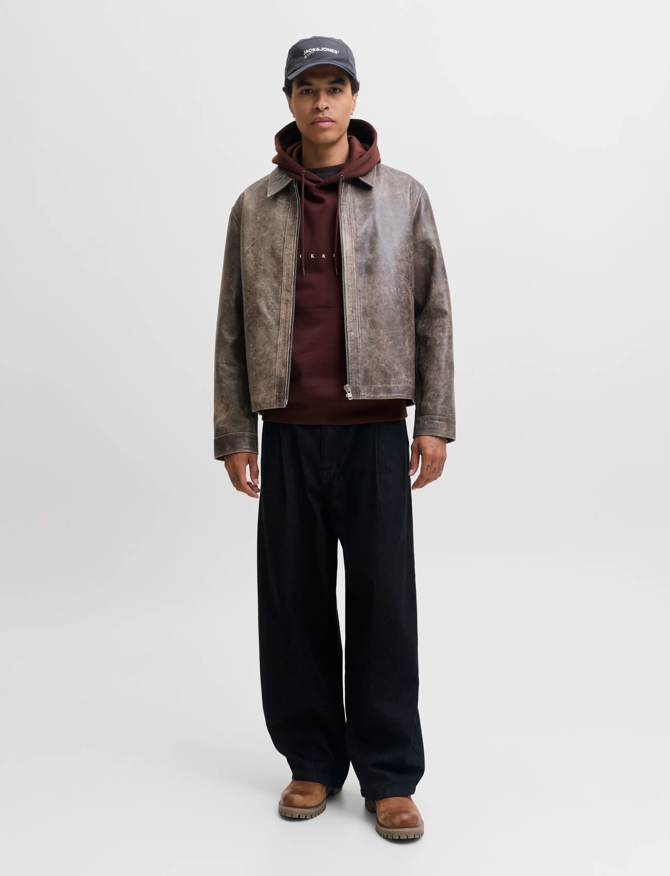 Jack & Jones - JJESTAR JJ SWEAT HOOD NOOS - hoodies - bitter chocolate - 3