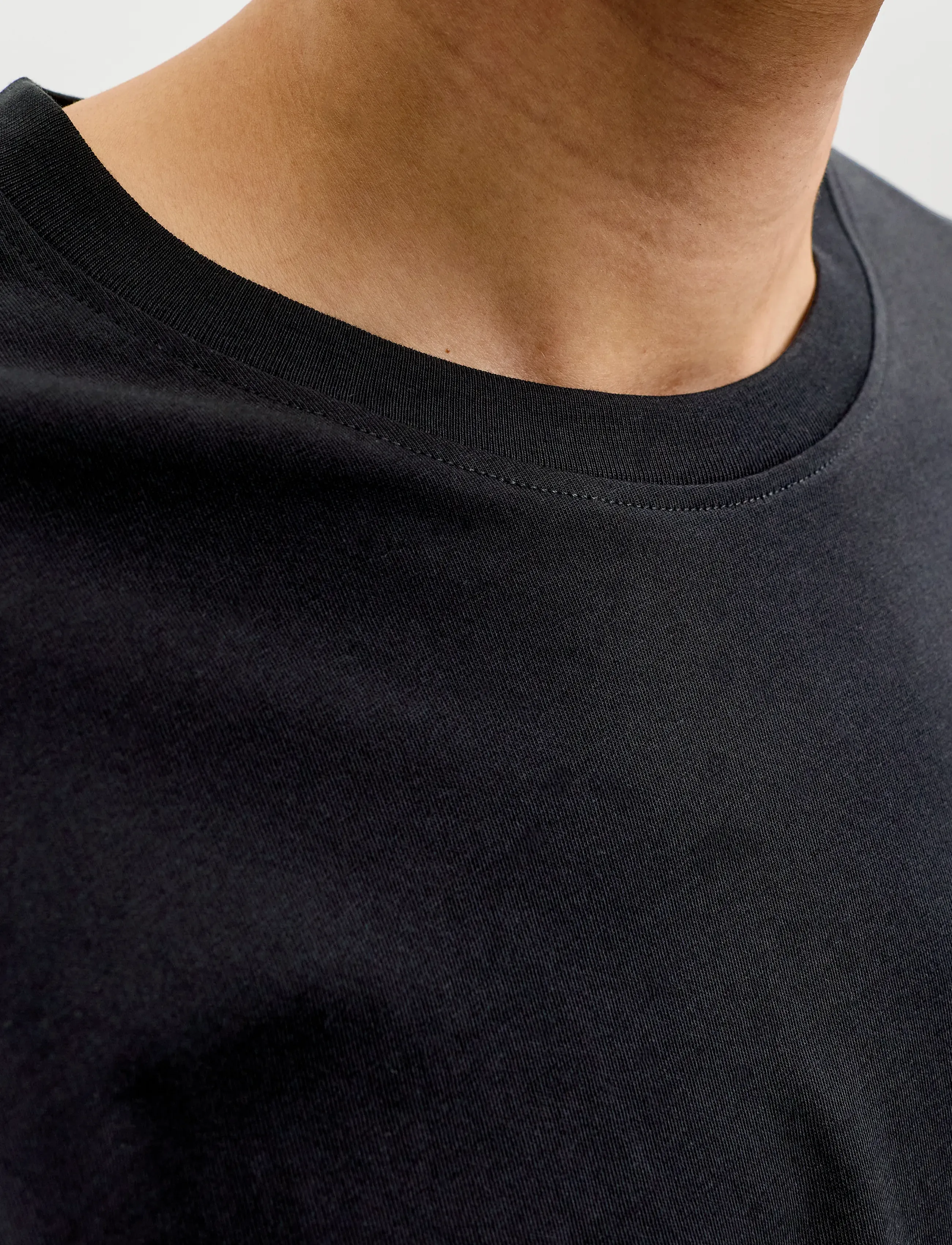 Jack & Jones - JJESTAR JJ TEE SS NOOS - short-sleeved t-shirts - black - 5