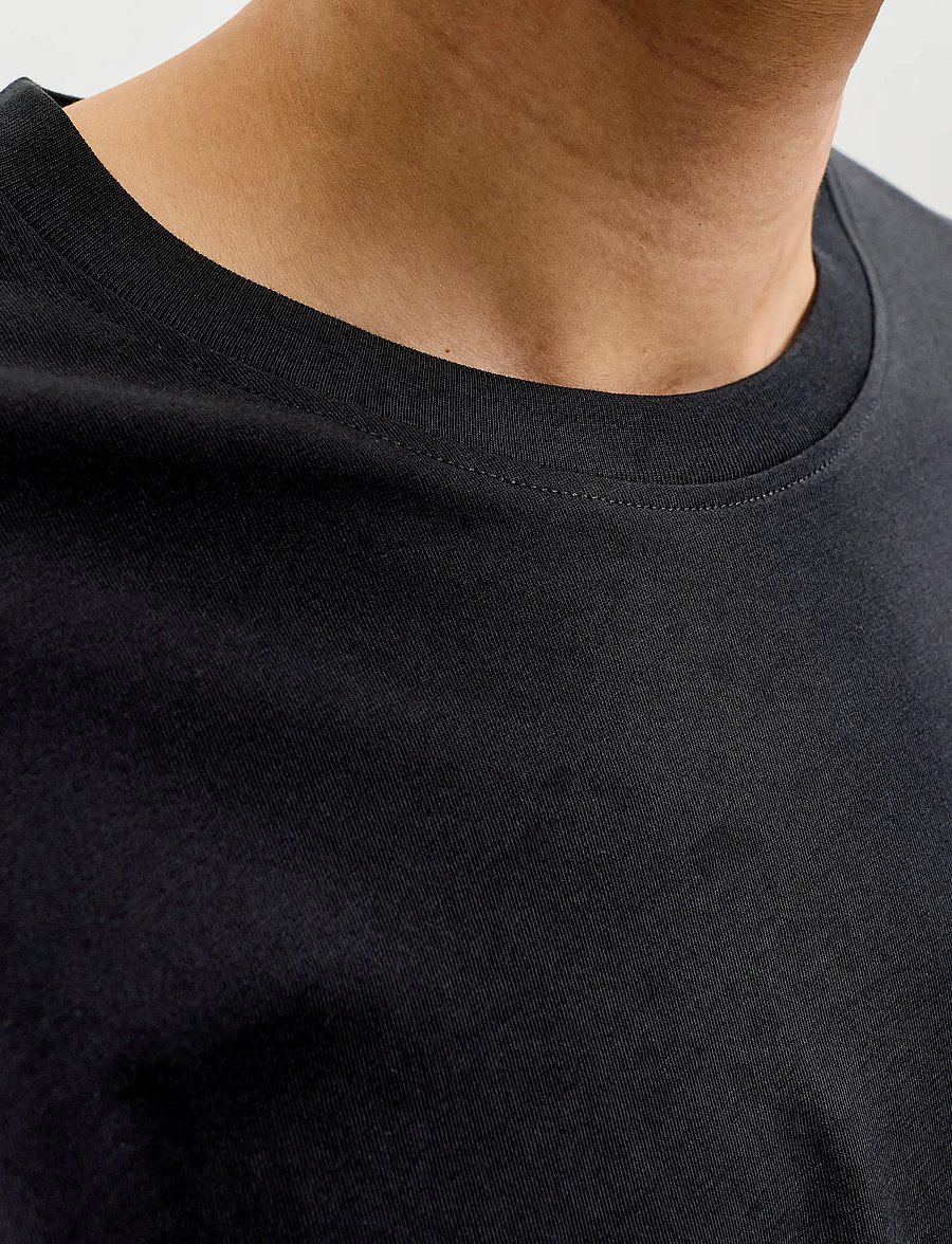 Jack & Jones - JJESTAR JJ TEE SS NOOS - short-sleeved t-shirts - black - 5