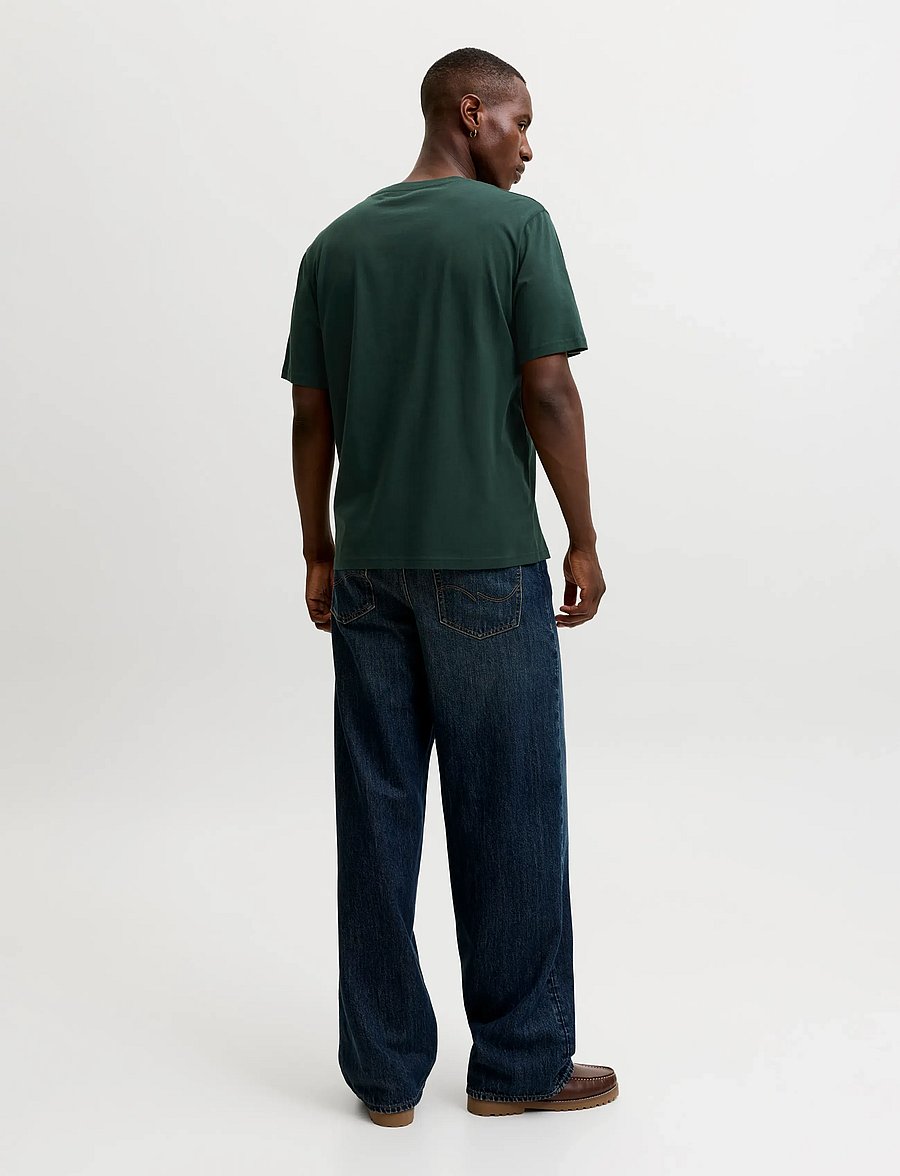 Jack & Jones - JJESTAR JJ TEE SS NOOS - short-sleeved t-shirts - scarab - 2
