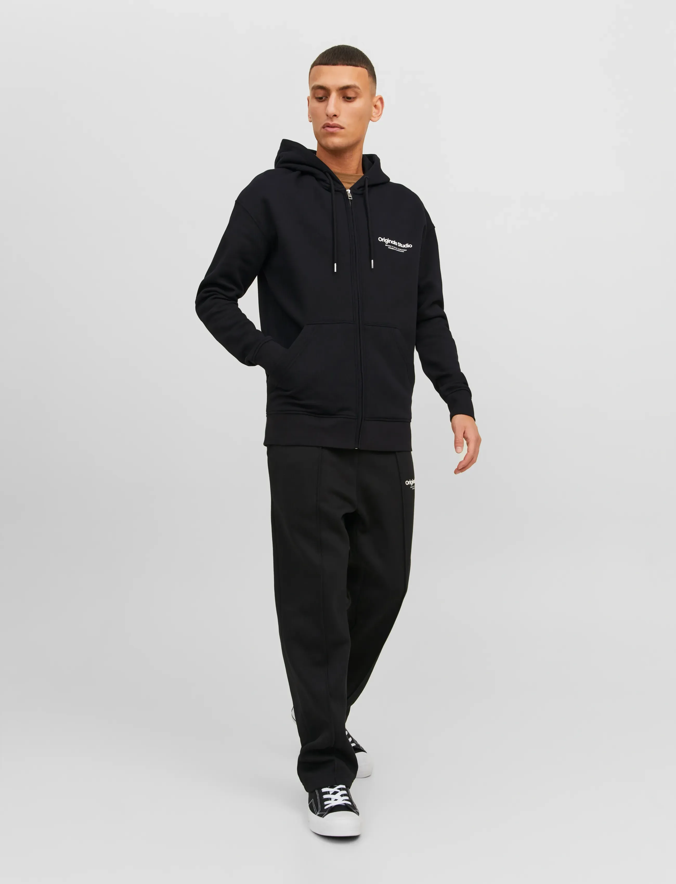 Jack & Jones - JORVESTERBRO SWEAT ZIP HOOD NOOS - hettupeysur - black - 4