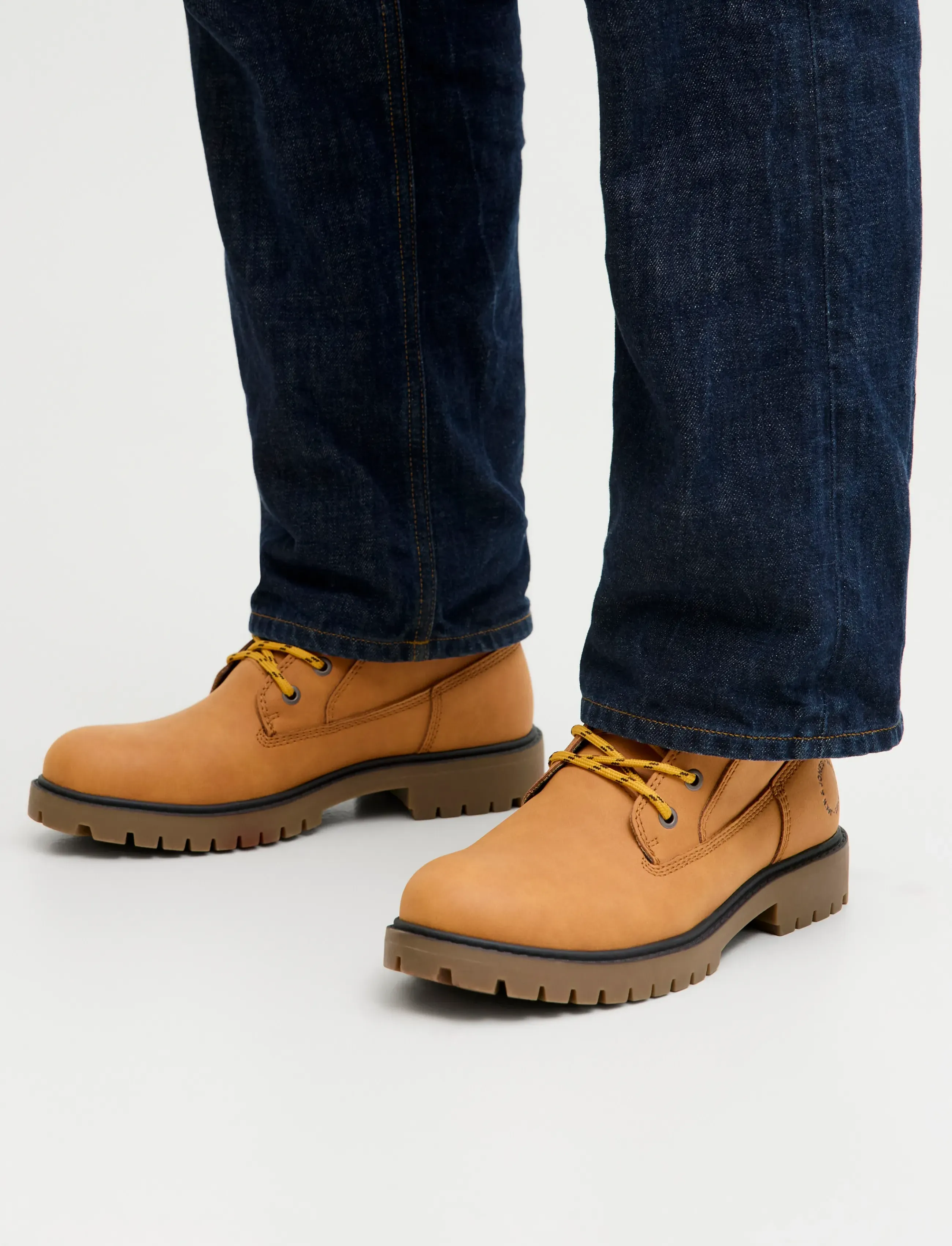 Jack & Jones - JFWFINIUS PU NUBUCK BOOT - laced boots - honey - 5
