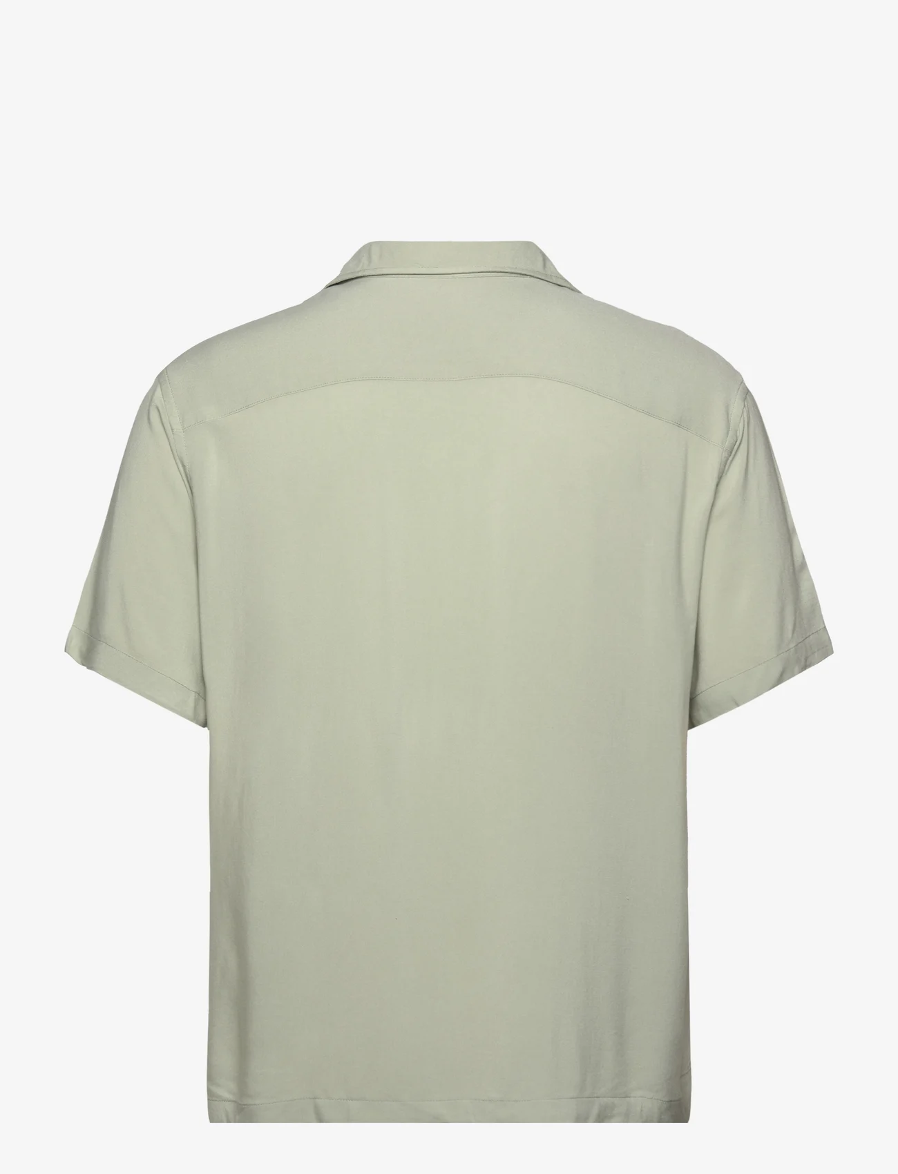 Jack & Jones - JJEJEFF SOLID RESORT SHIRT SS SN - kortärmade t-shirts - desert sage - 1