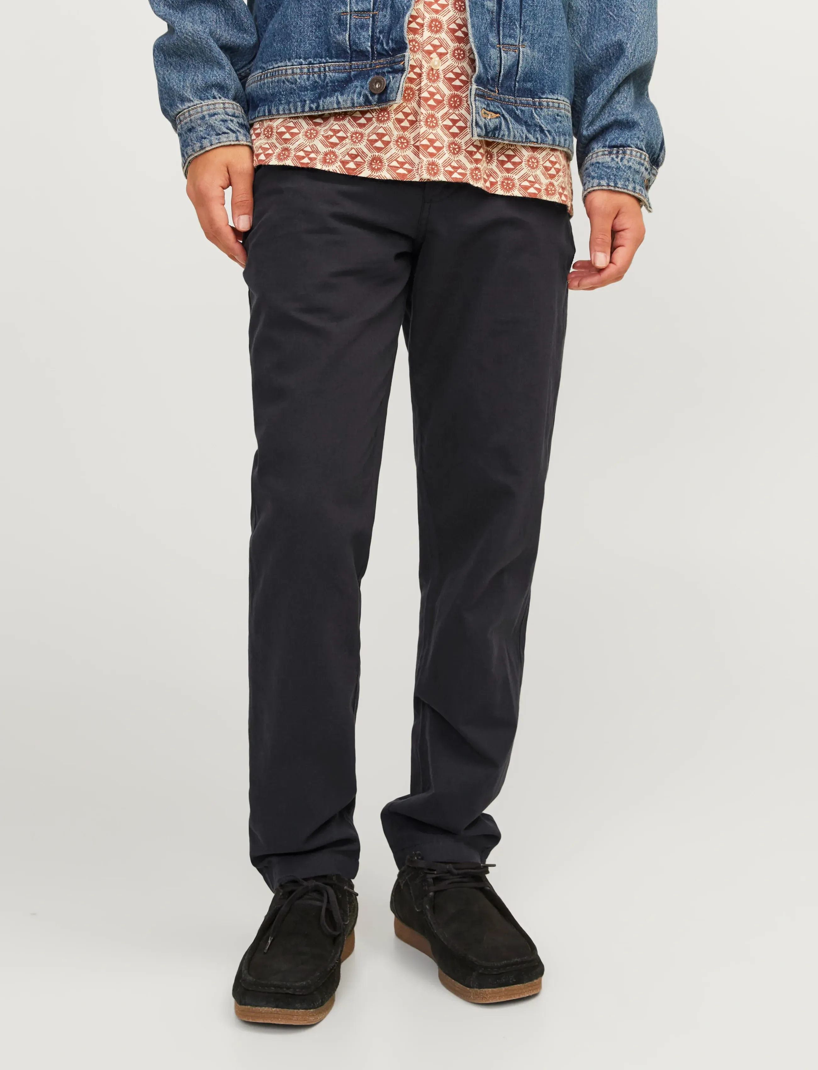Jack & Jones JPSTACE SUMMER LINEN BLEND CHINO PANT SN - Püksid - BLACK / black