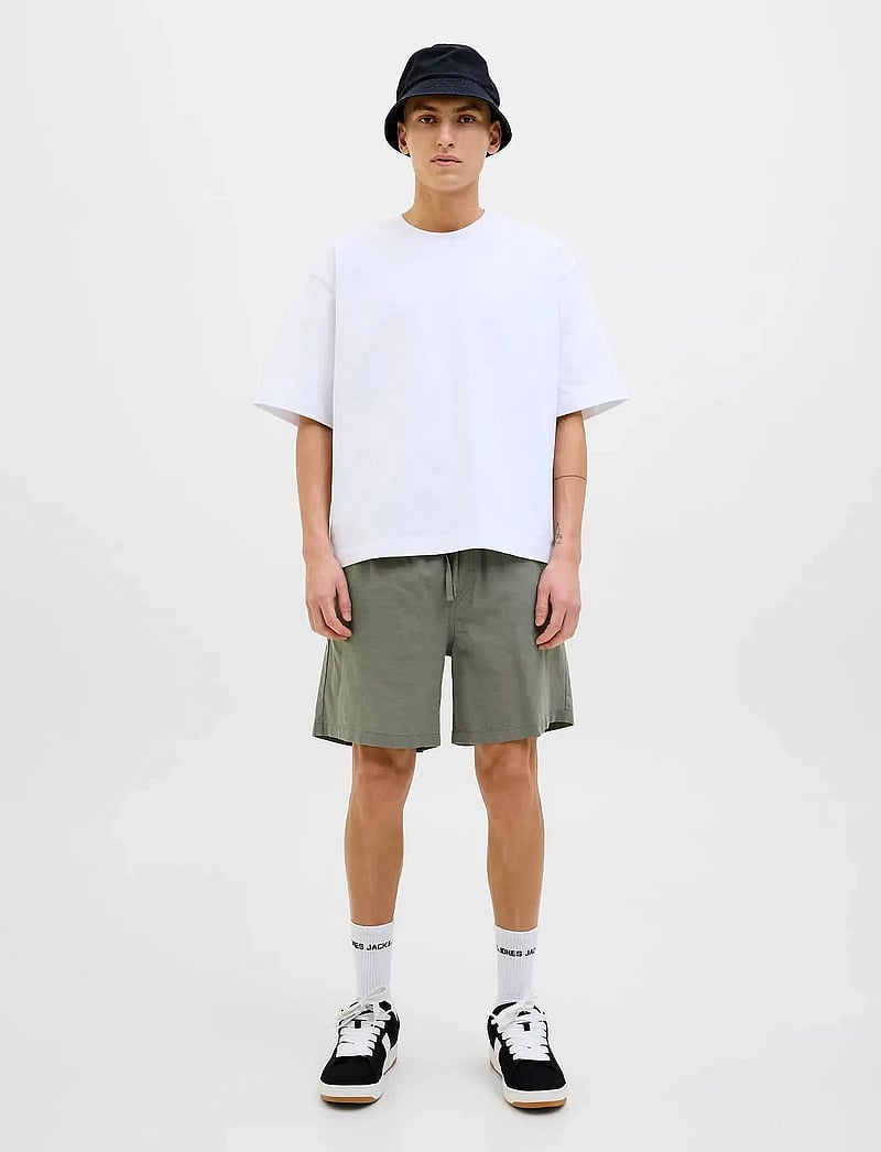 Jack & Jones - JPSTJAIDEN SUMMER LINEN BLEND SHORT SN - leinen-shorts - agave green - 5