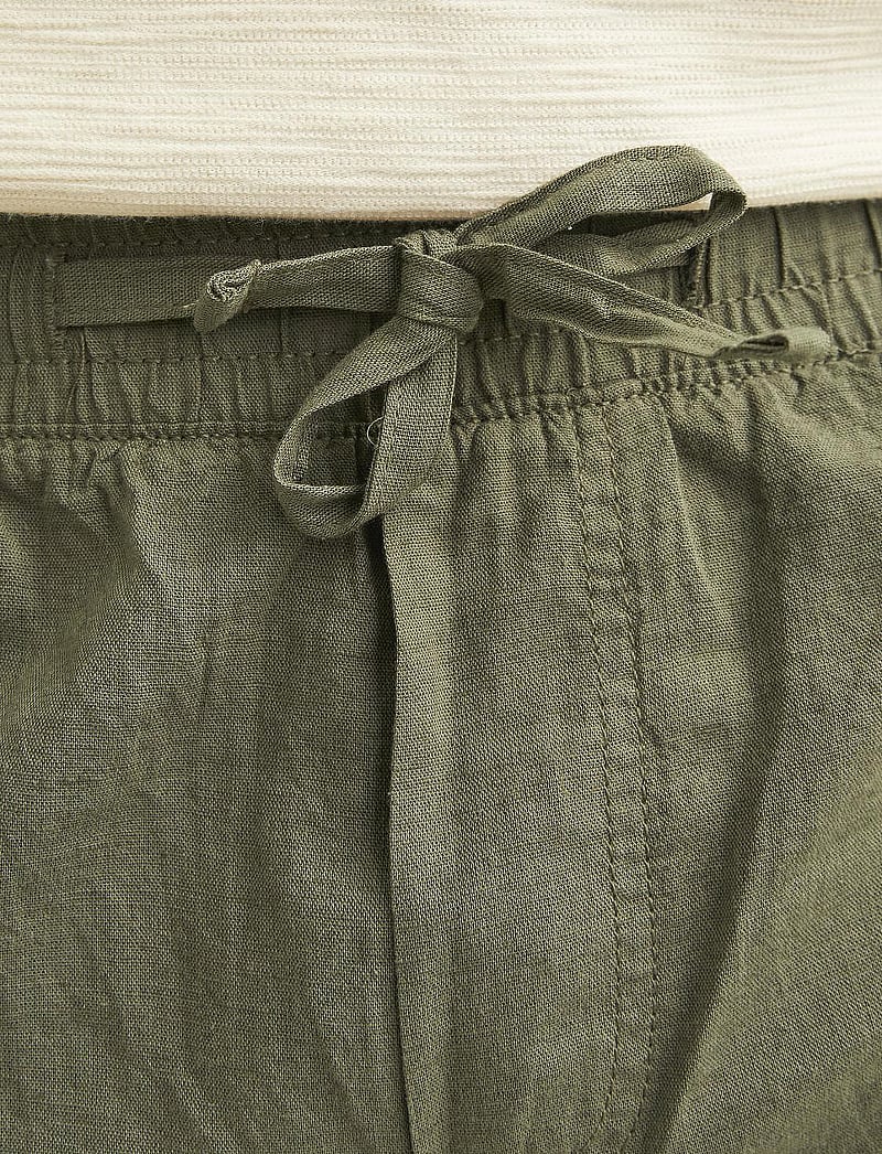Jack & Jones - JPSTJAIDEN SUMMER LINEN BLEND SHORT SN - hørshorts - dusty olive - 5
