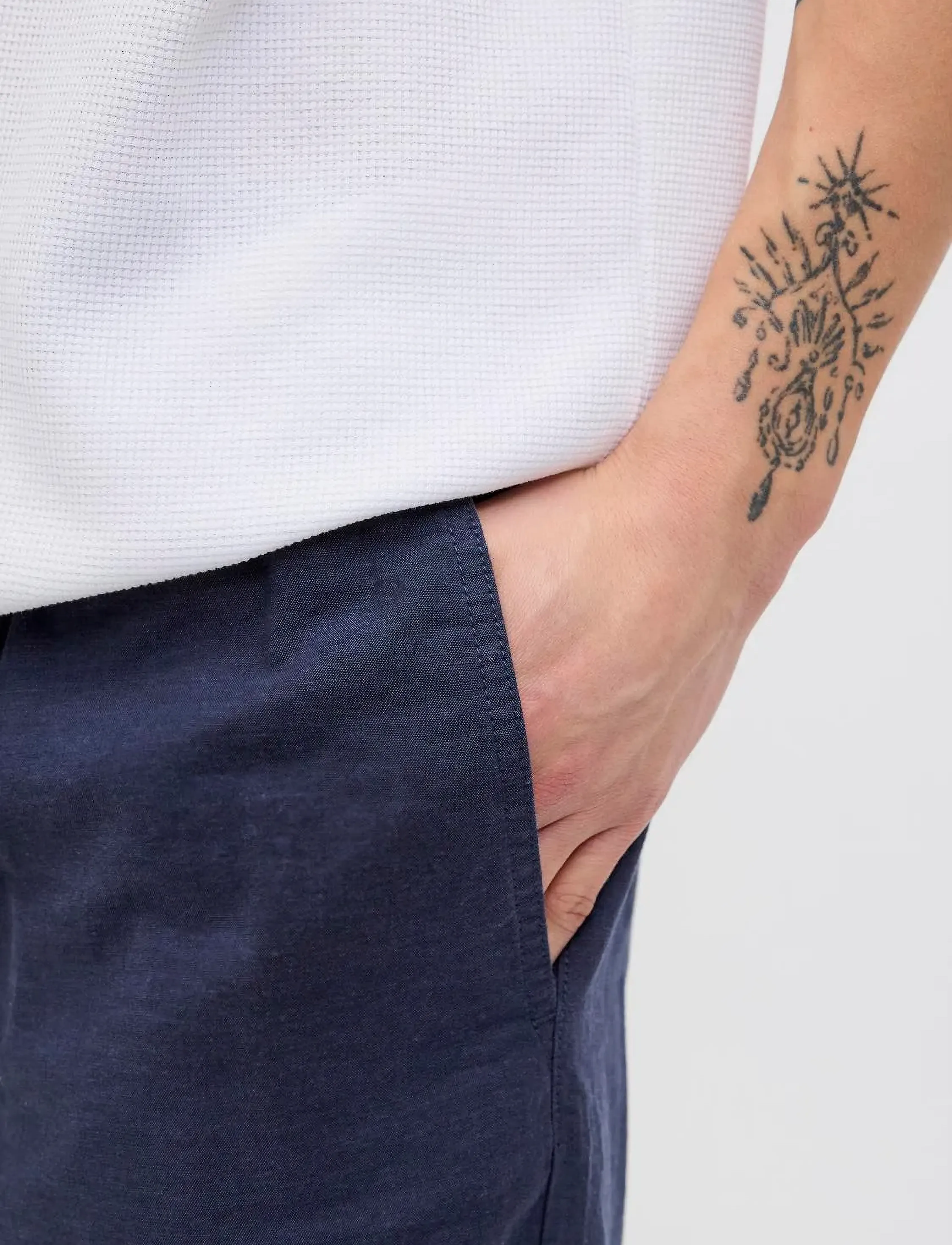 Jack & Jones - JPSTJAIDEN SUMMER LINEN BLEND SHORT SN - linased lühikesed püksid - night sky - 3
