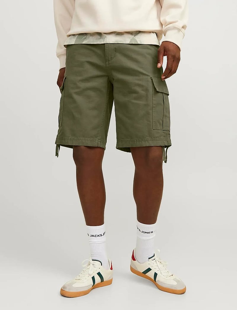 Jack & Jones - JPSTCOLE BARKLEY CARGO SHORTS MID SN - cargo shorts - olive night - 0