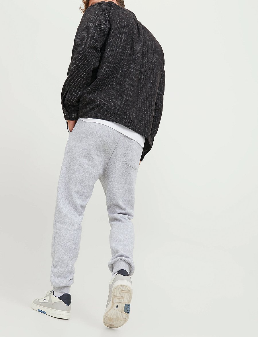 Jack & Jones - JPSTGORDON BRADLEY SWEAT PANT NOOS - kollektioner - light grey melange - 3